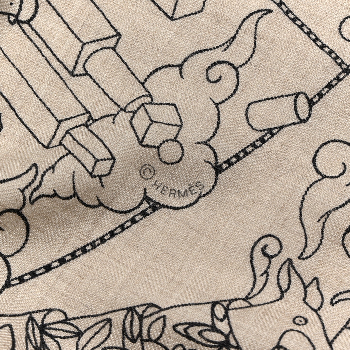 Cashmere Silk L'Epopee D'Hermes Shawl 140 Naturel Rouge