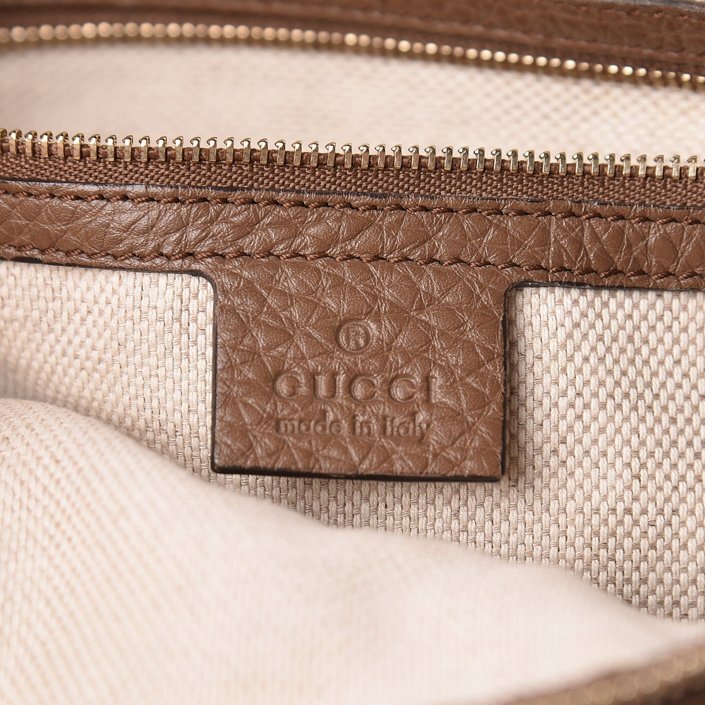 Cellarius Calfskin Medium Soho Chain Hobo Acero