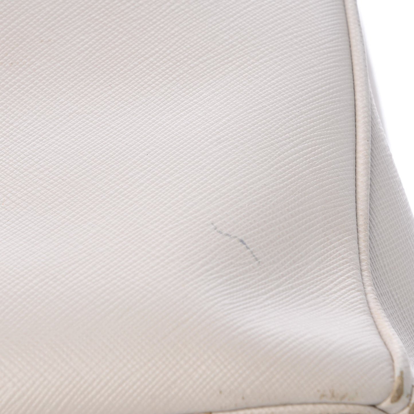 Saffiano Lux Medium Tote Talco