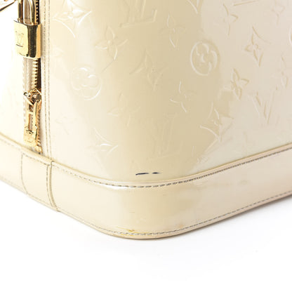 Louis Vuitton Vernis Alma MM Blanc Corail 11 of 16