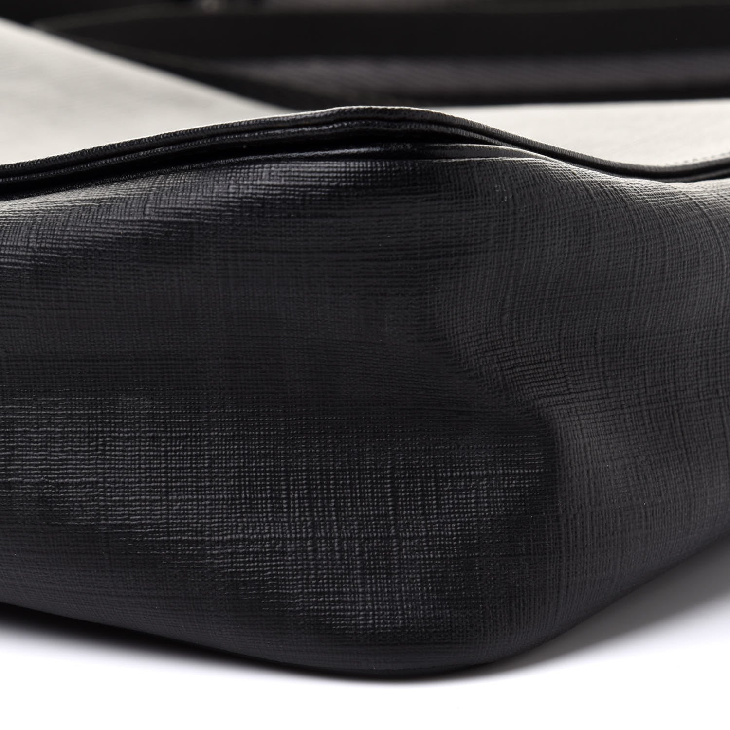 Fendi Zucca Spalmati Messenger Black 9 of 9
