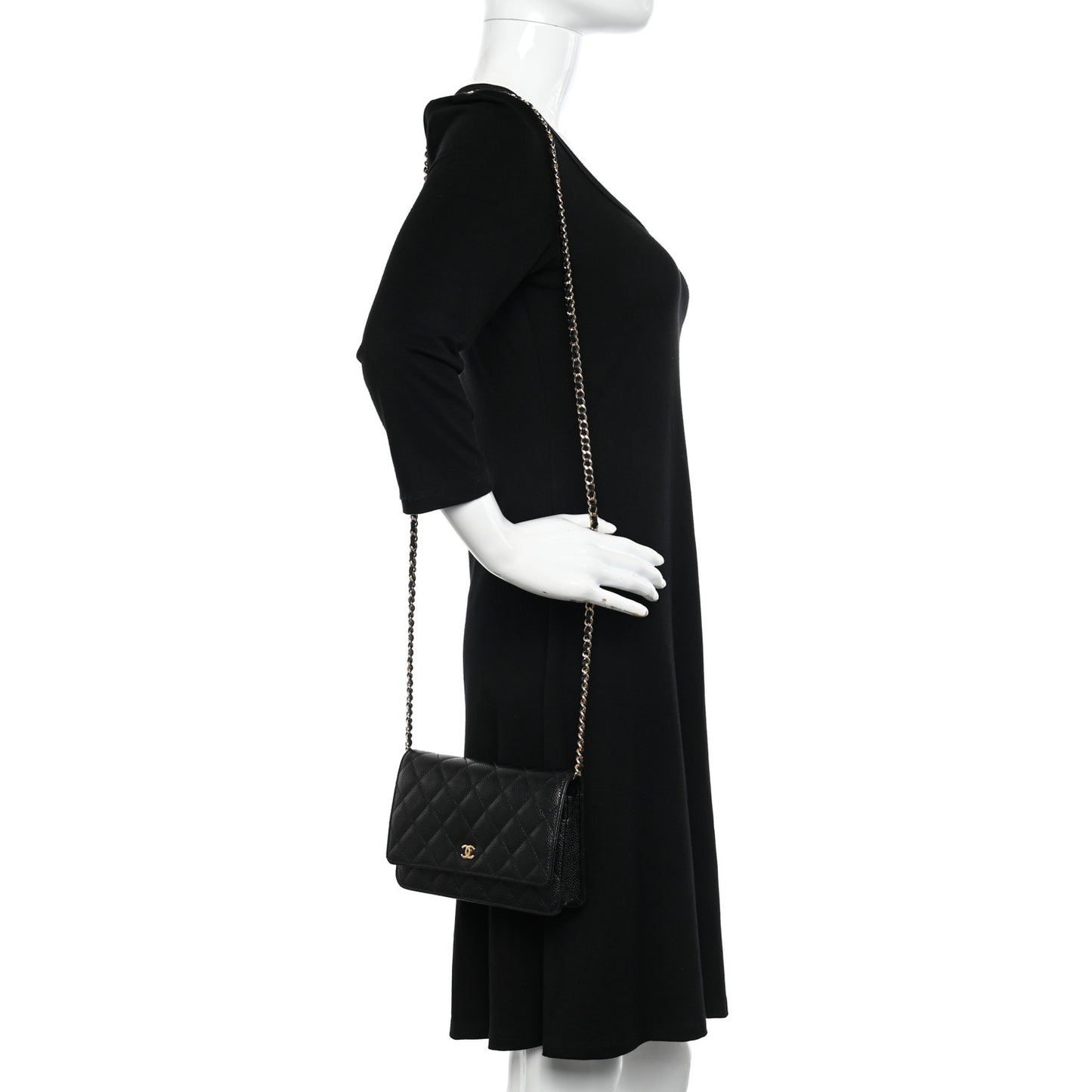 Caviar Quilted Wallet on Chain WOC Black