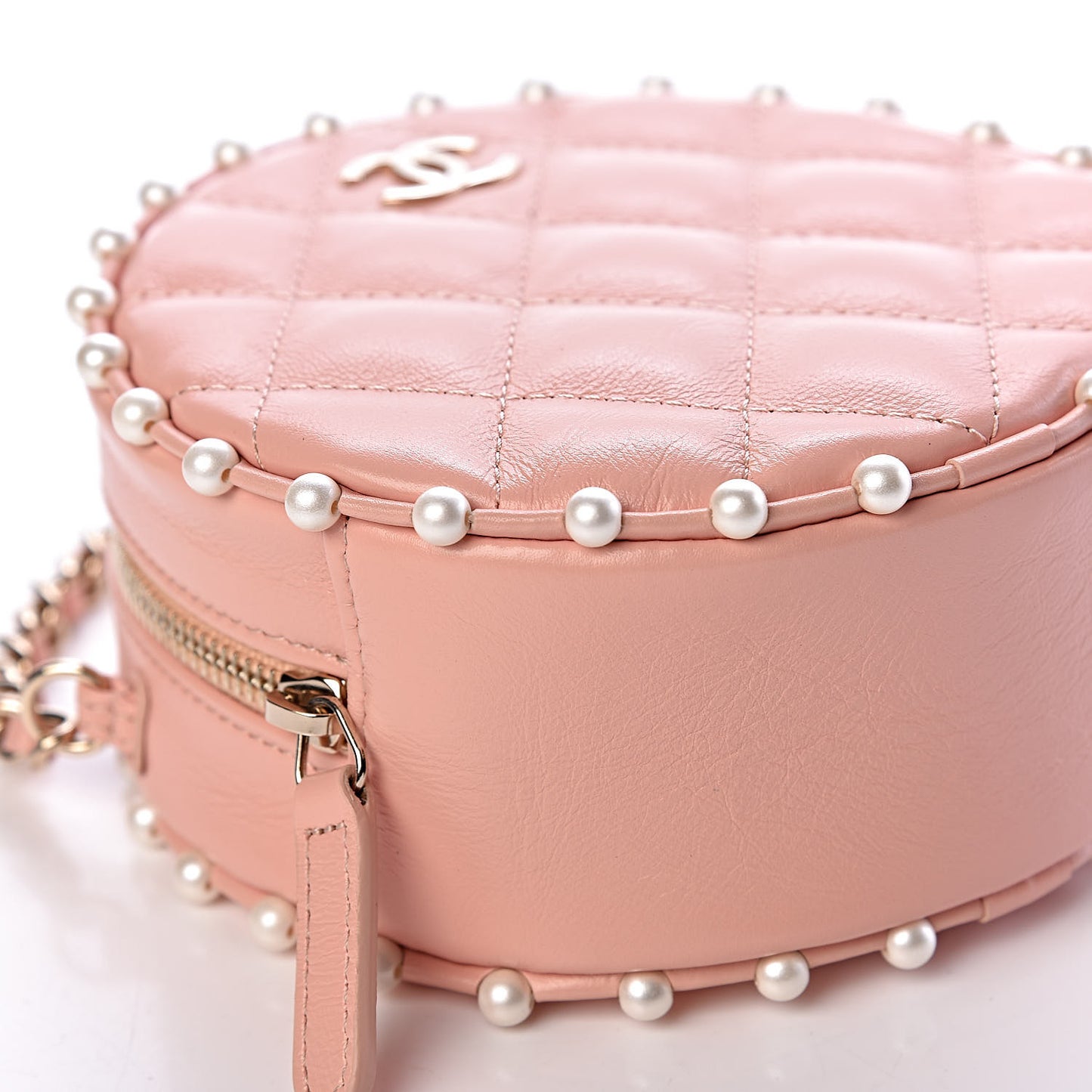 Calfskin Quilted Pearl Round Clutch With Chain Pink