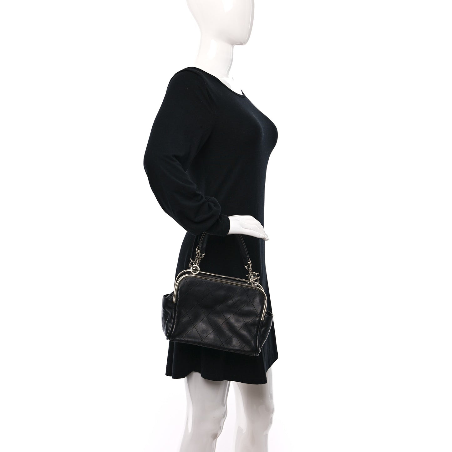 Lambskin Ultimate Soft Frame Bag Black