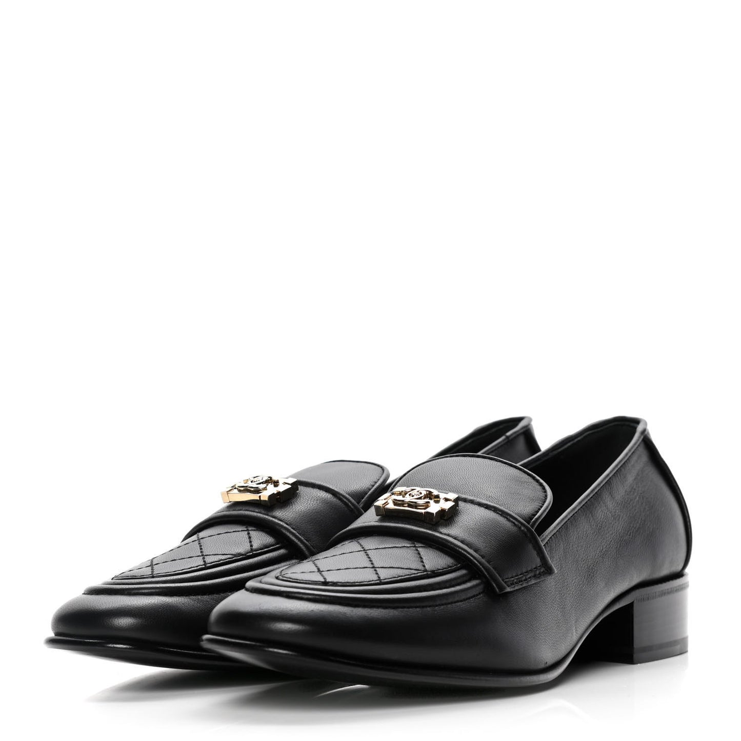 Lambskin Quilted Womens CC Loafers 39 Black