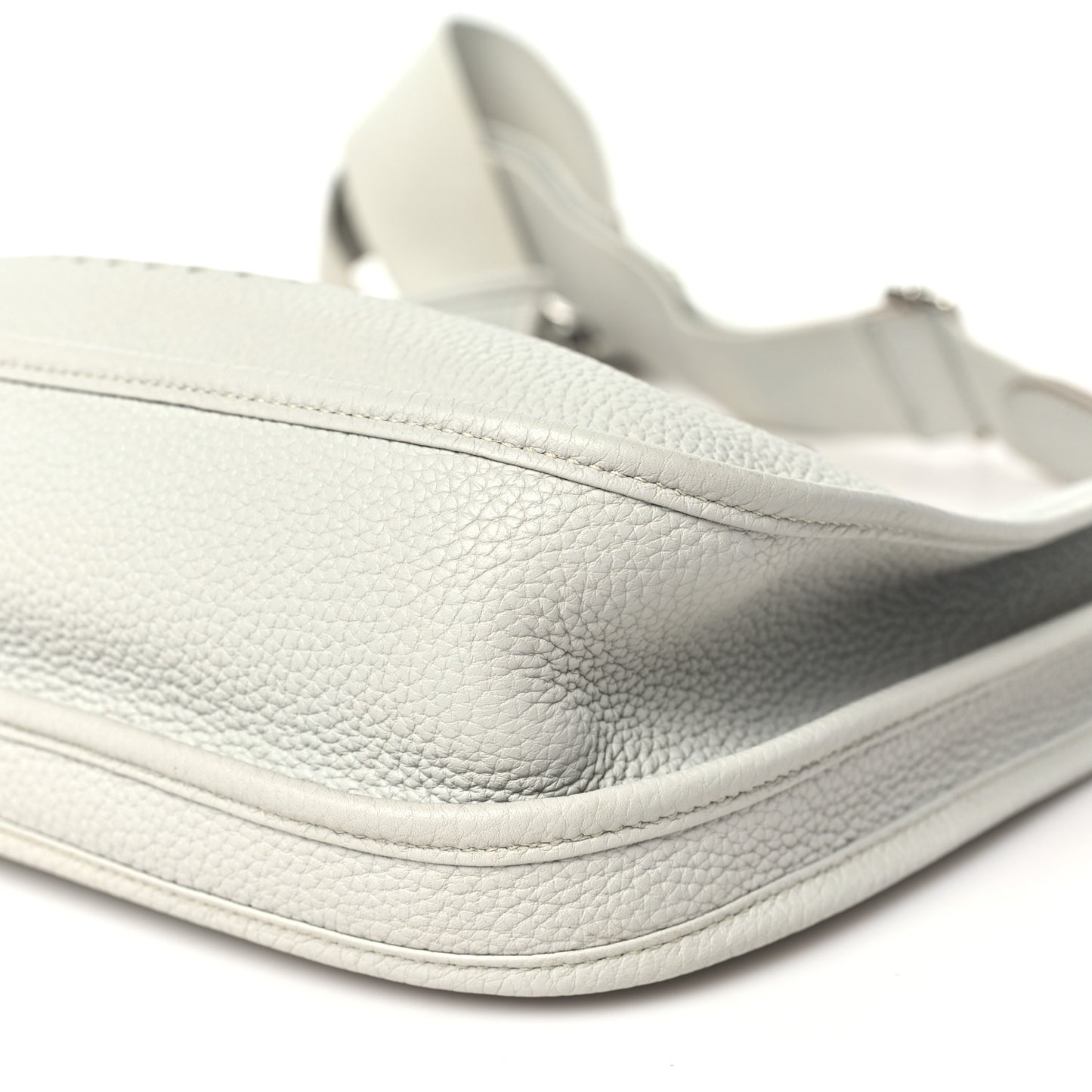 Taurillon Clemence Evelyne III PM Gris Perle