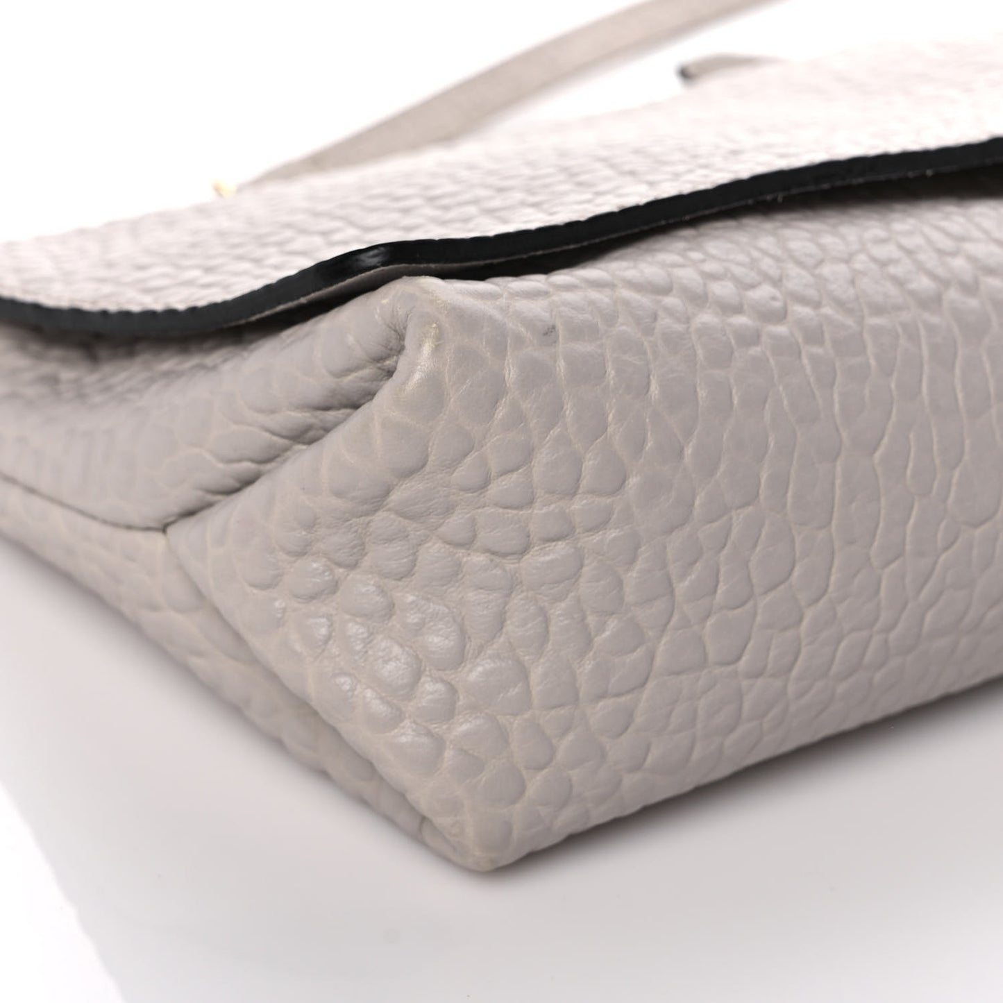 Signature Grain Medium Mildenhall Crossbody Bag Stone White