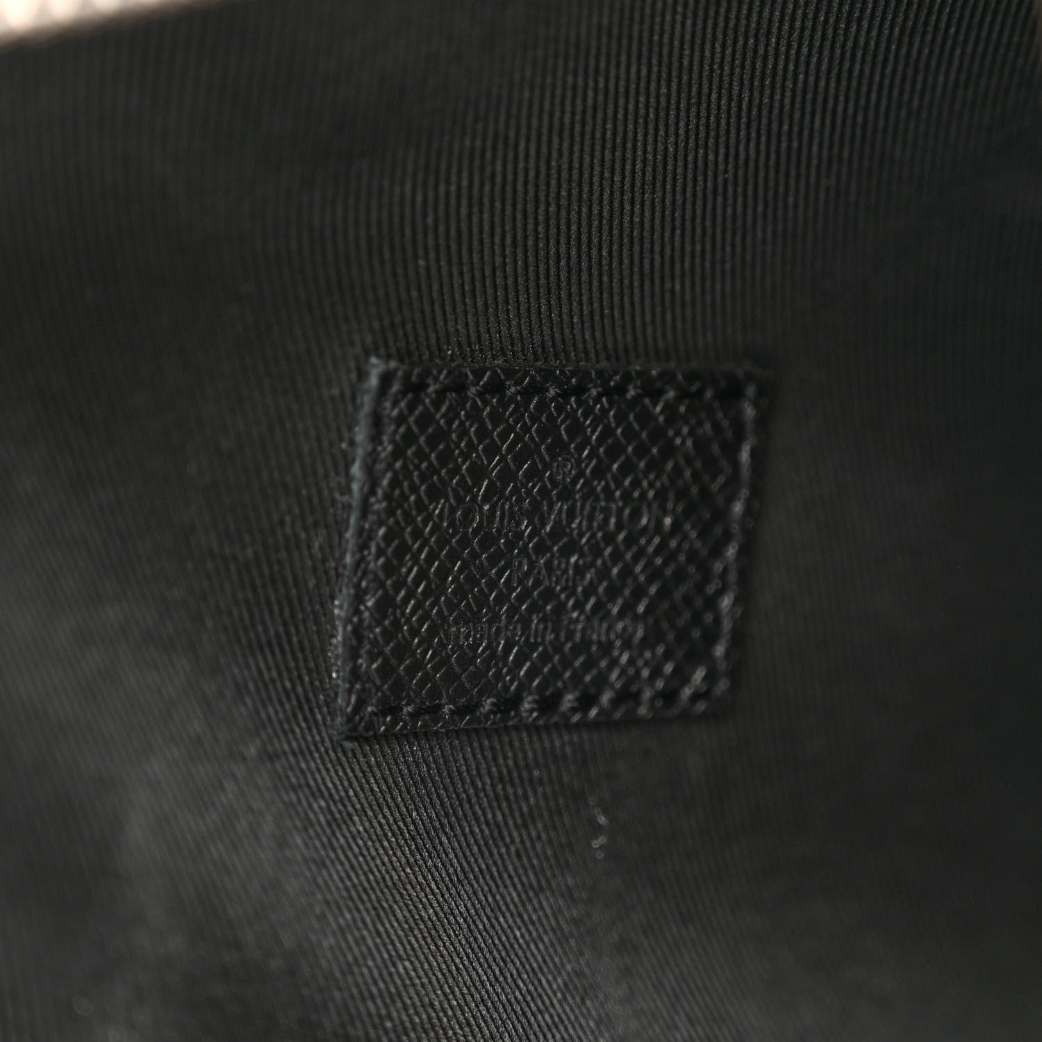 Louis Vuitton Taigarama Duo Slingbag Black 7 of 10