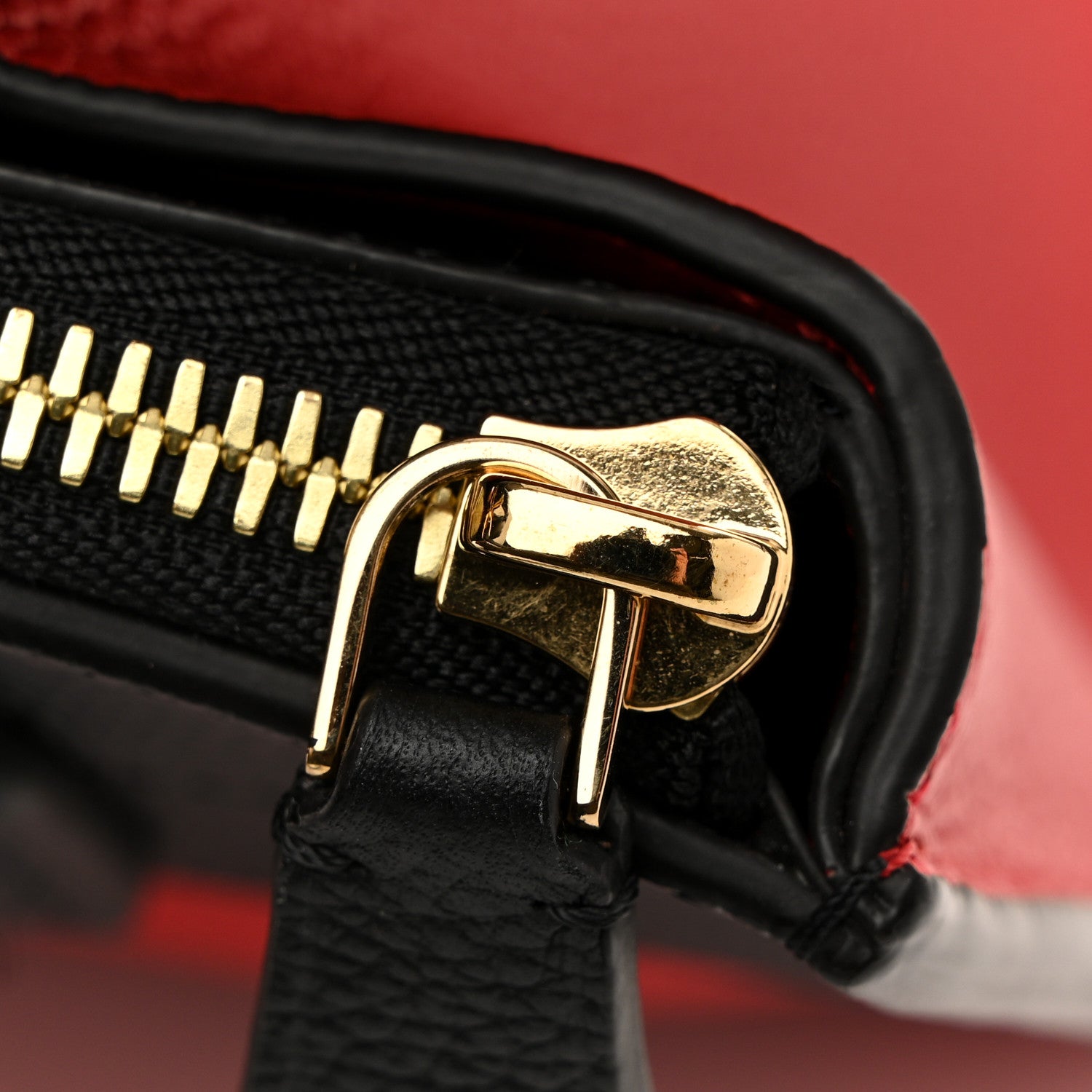 Louis Vuitton Taurillon City Steamer PM Black Rouge 11 of 11