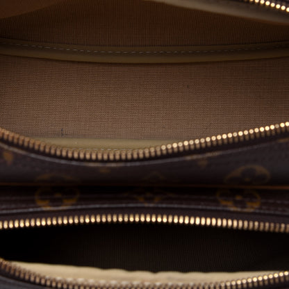Louis Vuitton Monogram Reporter PM 6 of 22