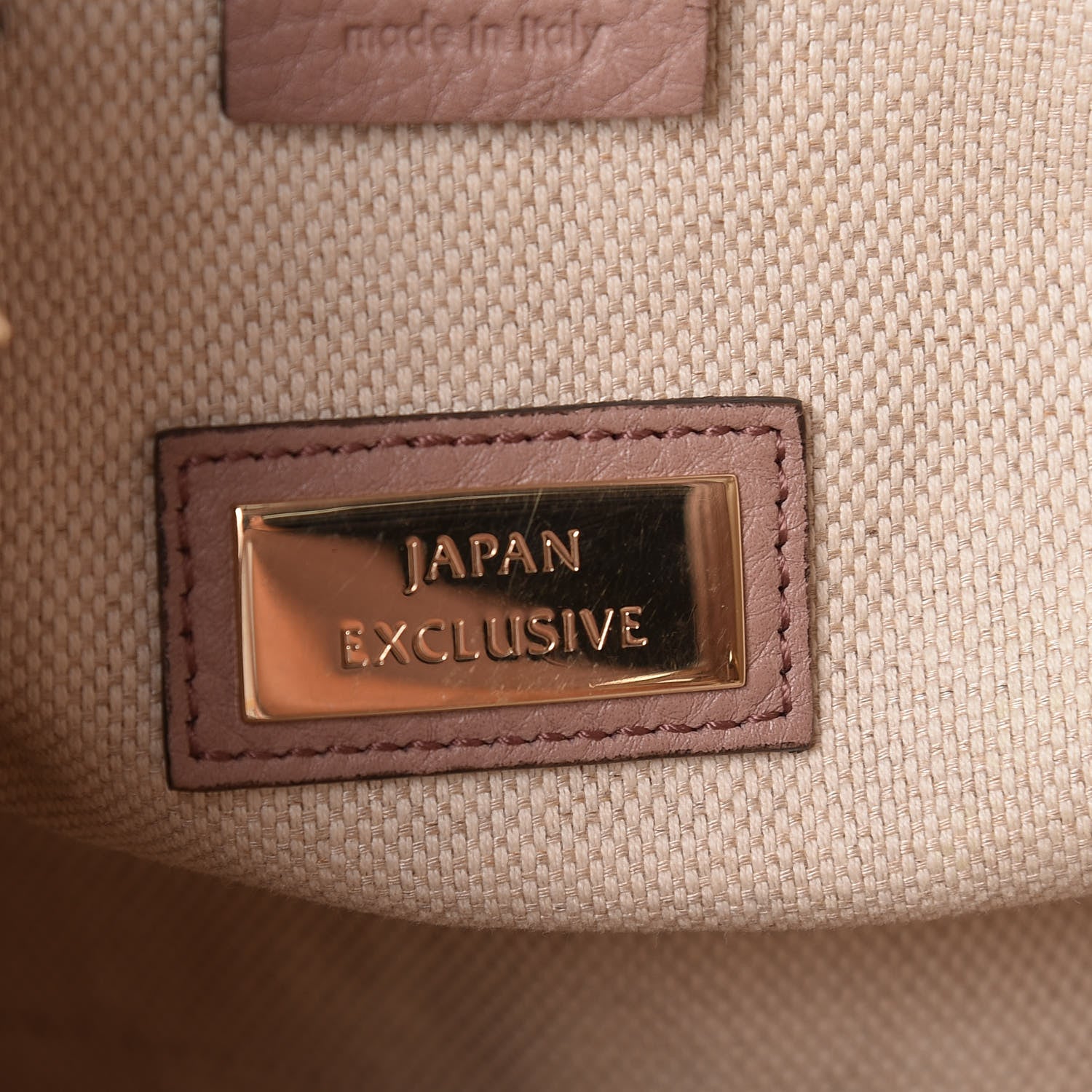 Gucci Pebbled Calfskin Small Soho Shoulder Bag Light Pink 8 of 11
