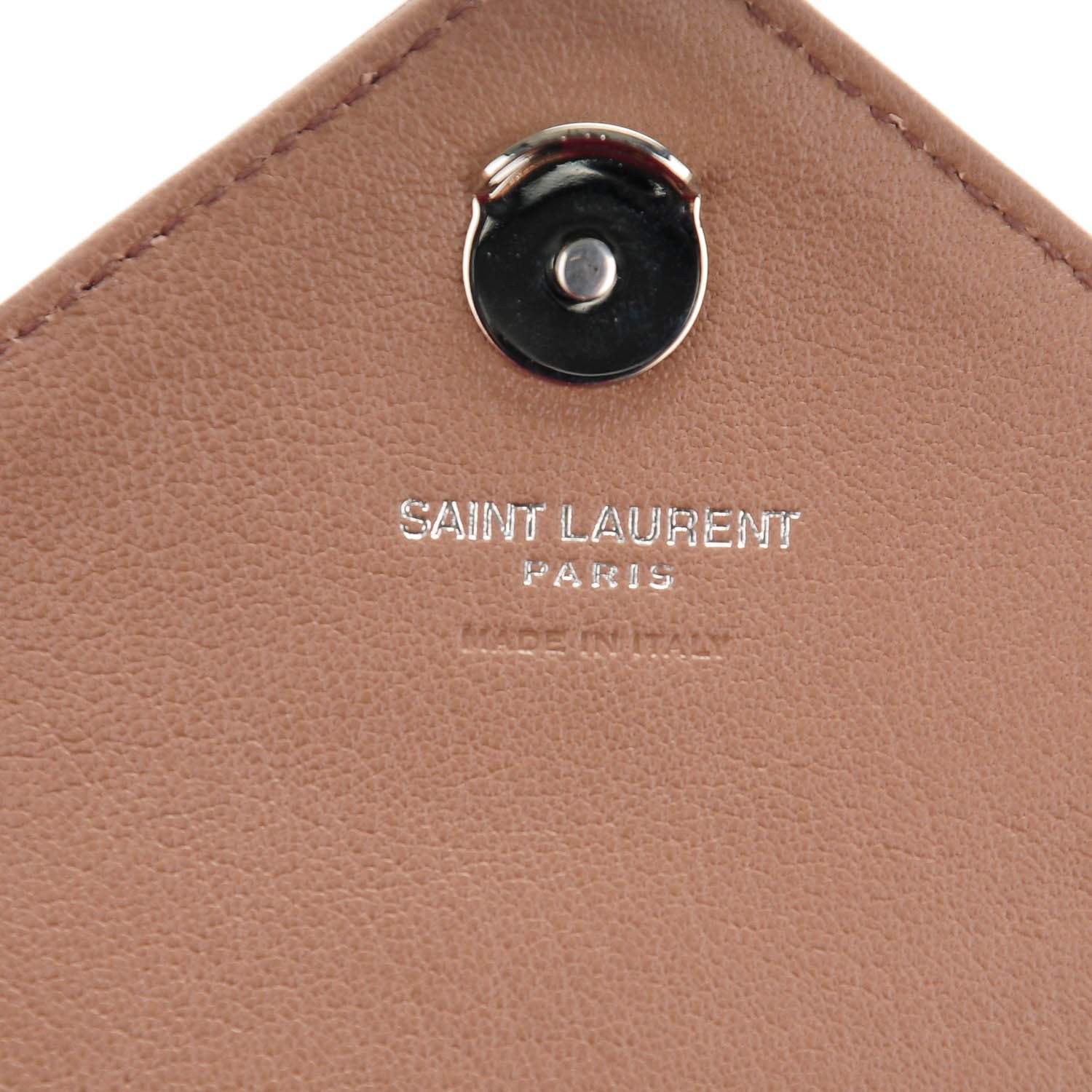 Saint Laurent Sheepskin Matelasse Chevron Monogram College Chain Wallet Fard 6 of 7