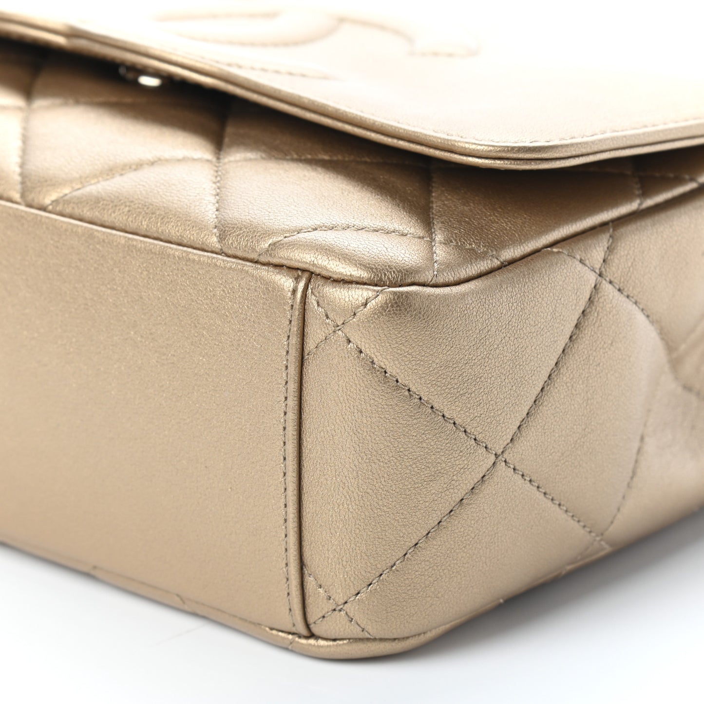 Metallic Lambskin Quilted Timeless CC Flap Gold