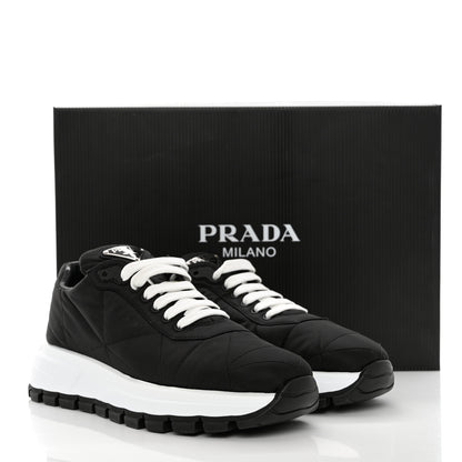 Prada Re-Nylon Piuma Metal Triangle Logo Quilted 45mm Sneakers 41 Black 9 of 9