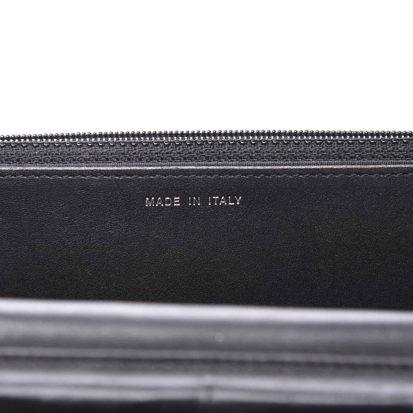 Lambskin Diamond Stitched Wallet On Chain WOC Black