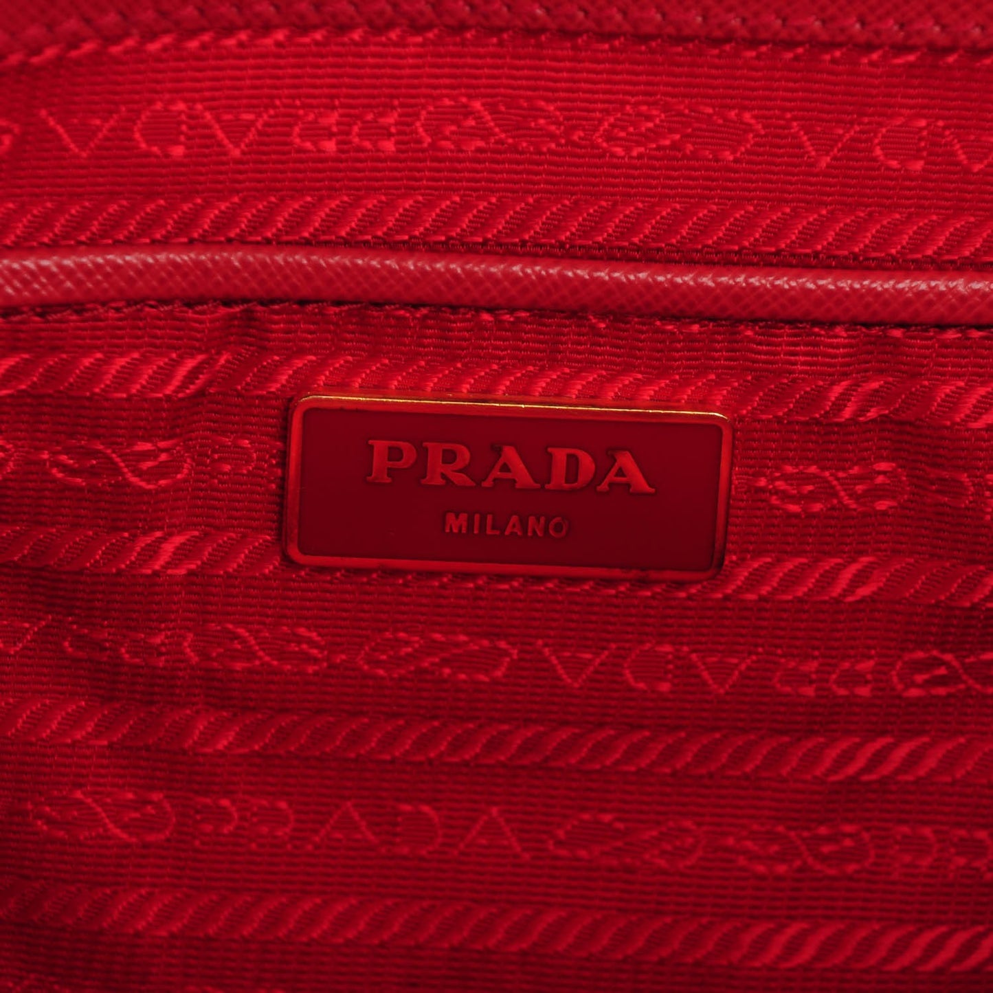 Saffiano Lux Large Tote Rosso