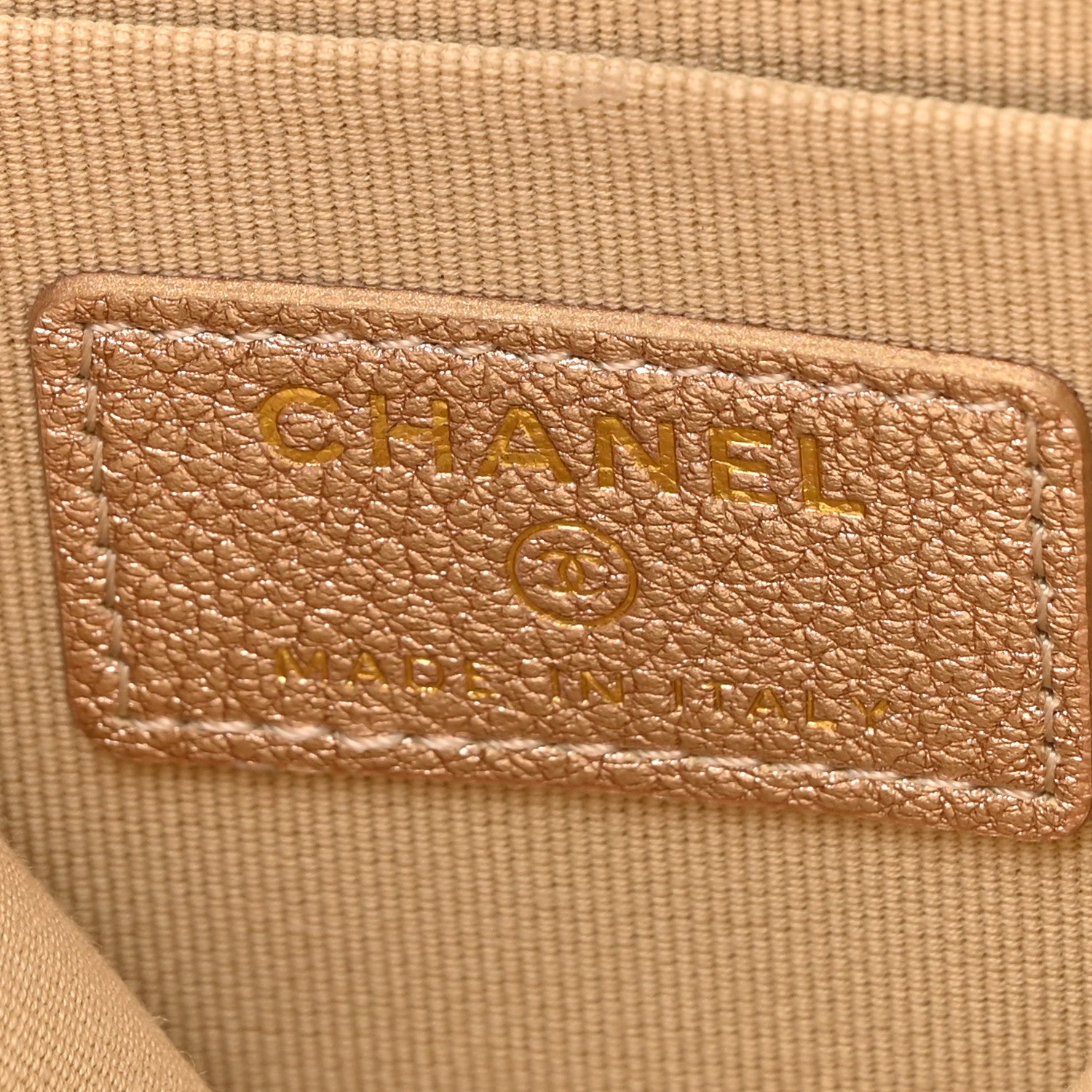 Chanel Metallic Lambskin Quilted Round Clip On Coin Purse Airpods Case Gold 7 of 10