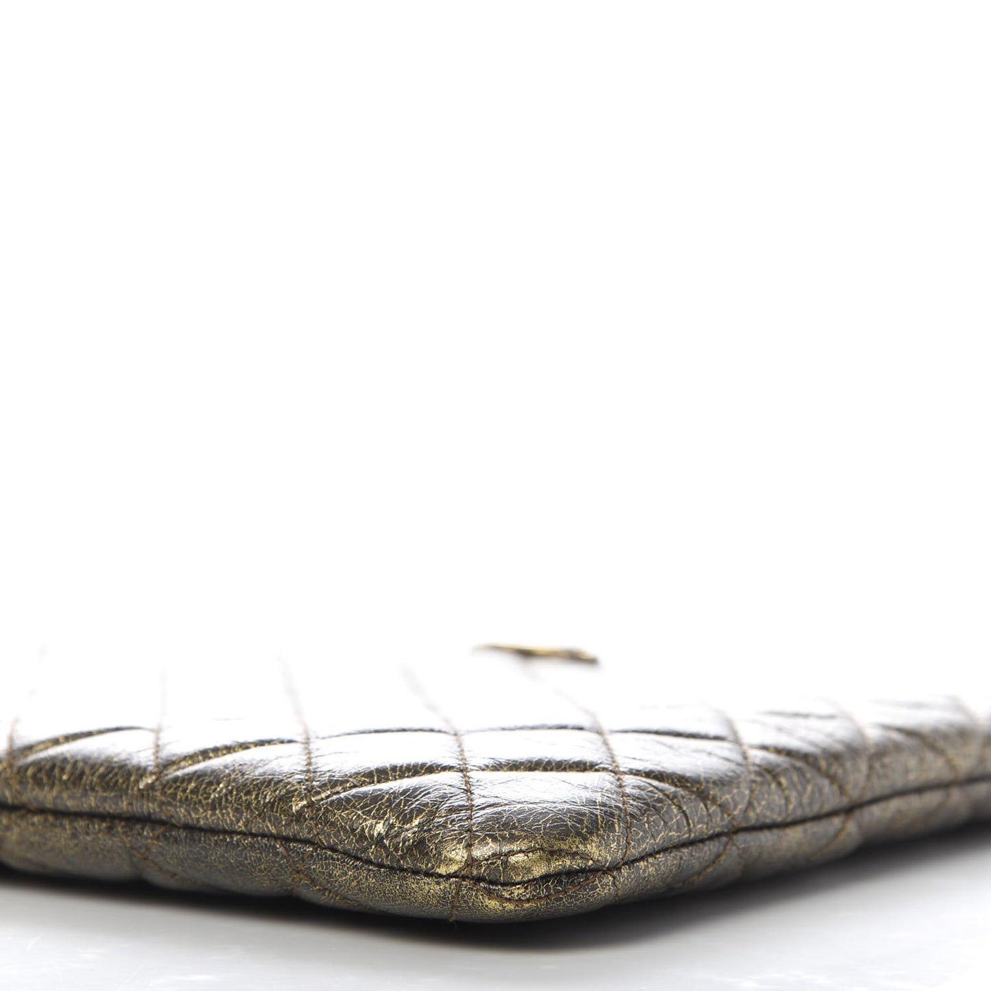 Cracked Metallic Calfskin Quilted Medium Boy Cosmetic Case Gold