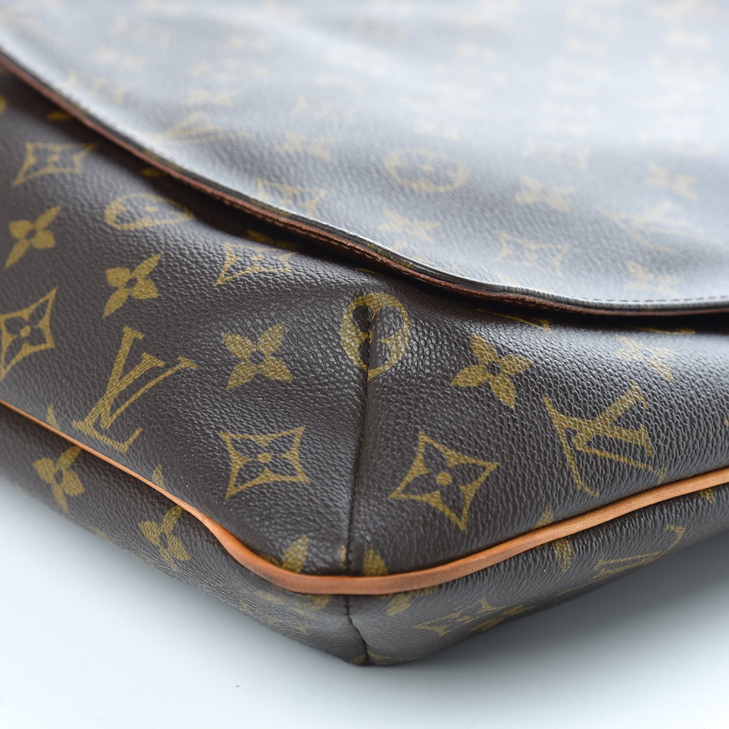 Monogram Musette GM