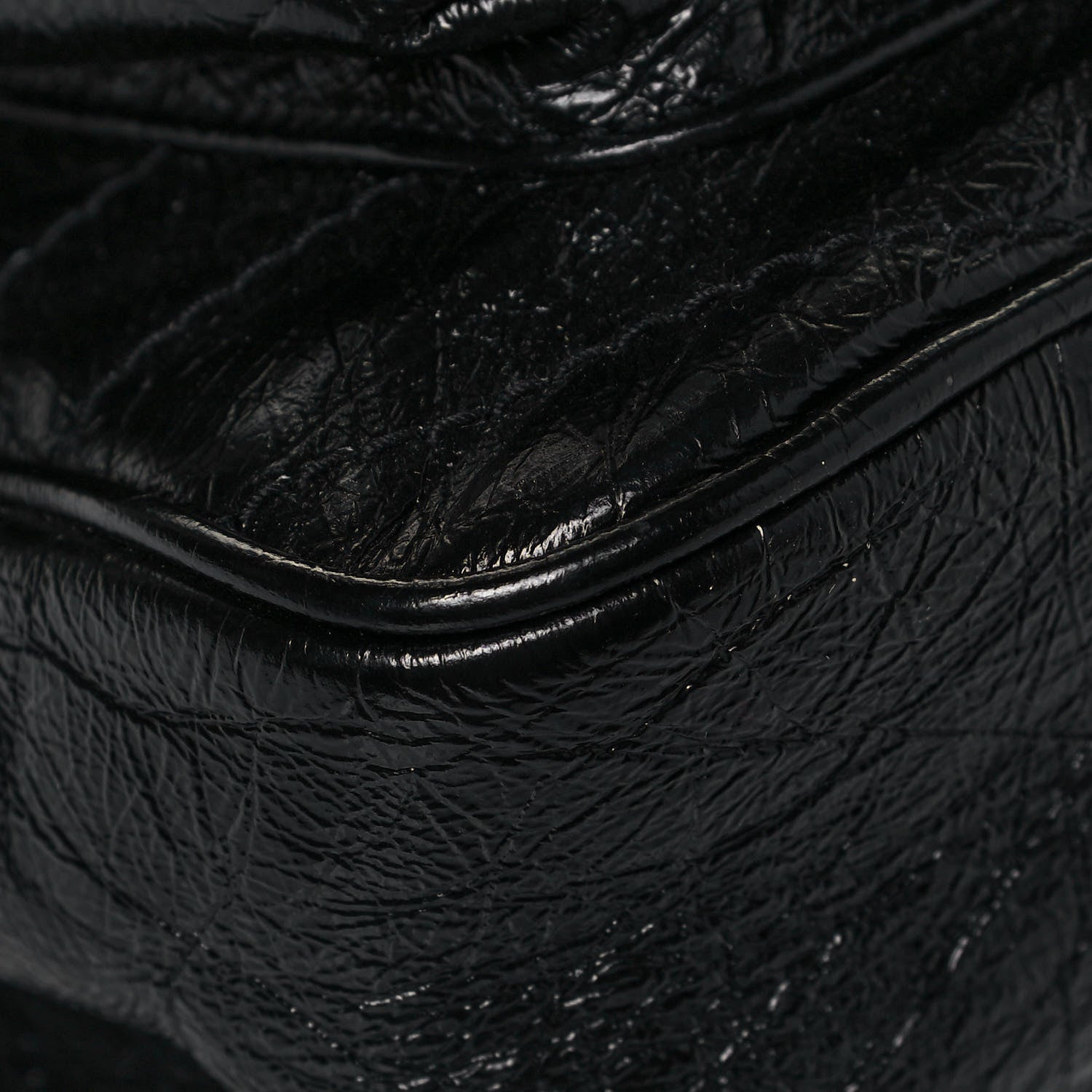 Saint Laurent Crinkled Calfskin Matelasse Monogram Medium Niki Chain Satchel Black 9 of 14