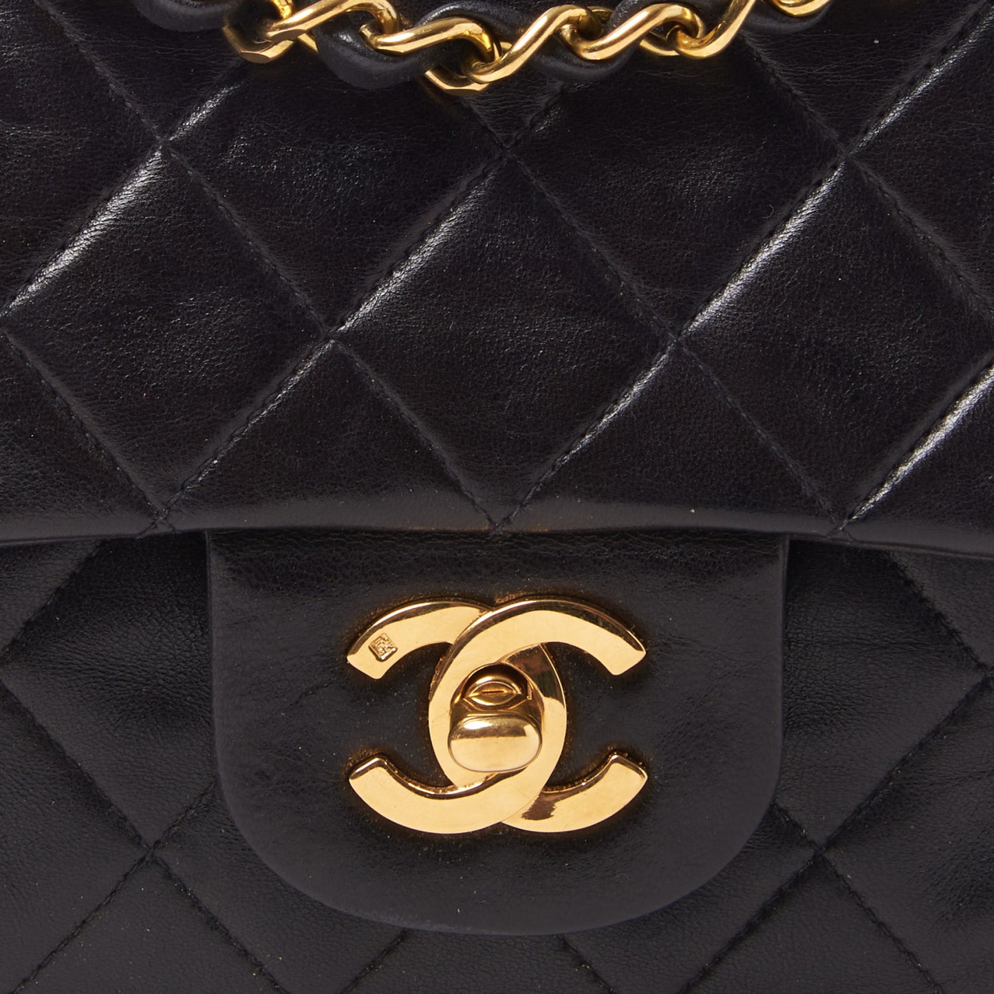 Lambskin Quilted Medium Double Flap Black