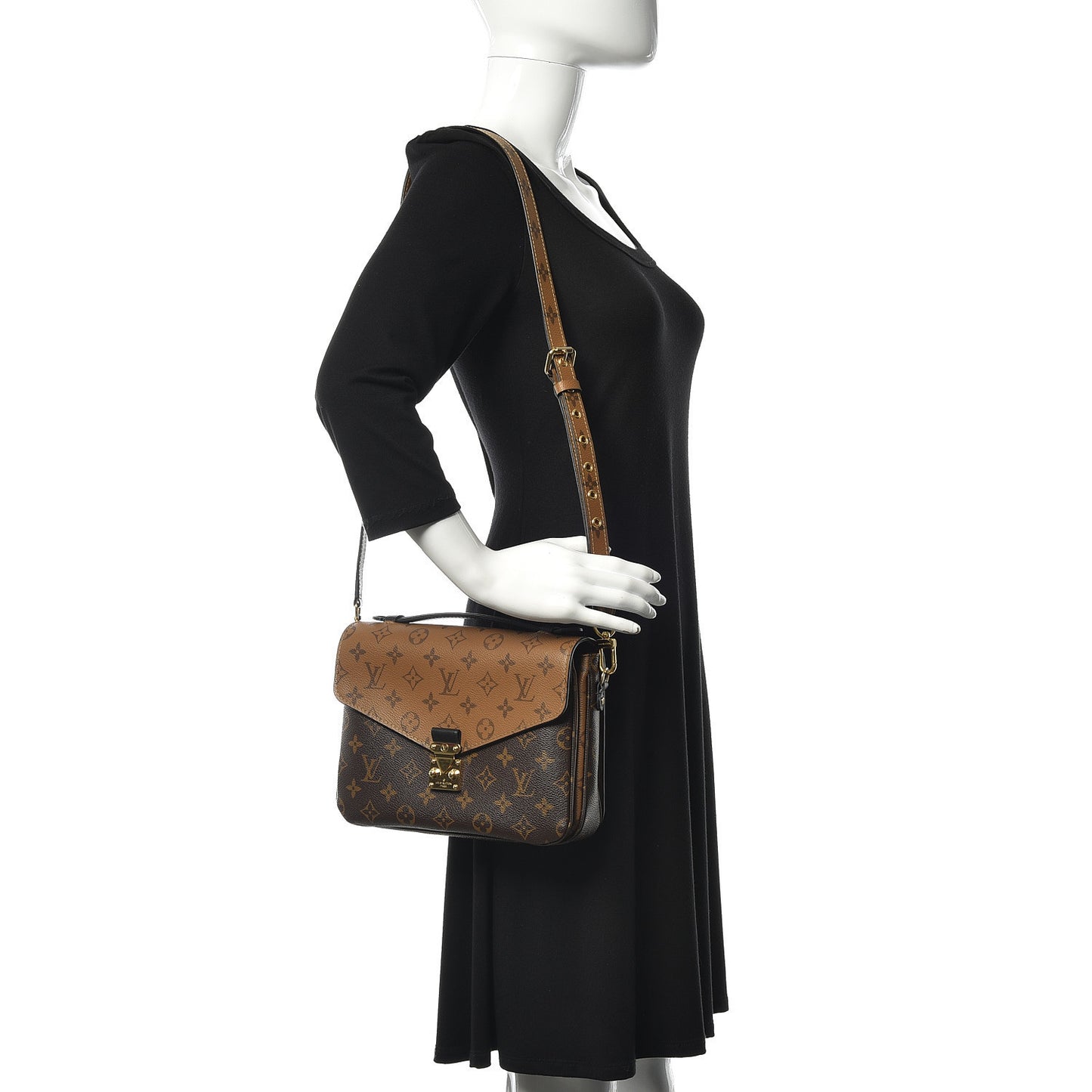 Reverse Monogram Pochette Metis