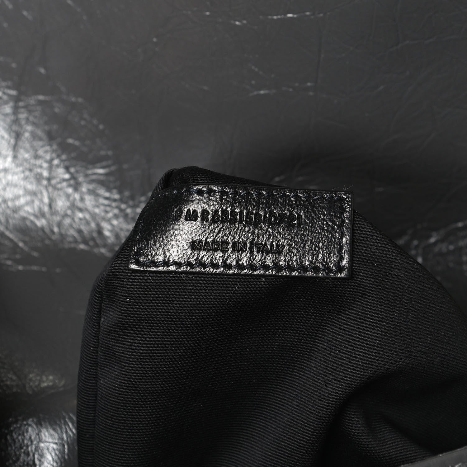 Saint Laurent Crinkled Calfskin Matelasse Monogram Medium Niki Chain Satchel Storm 8 of 12