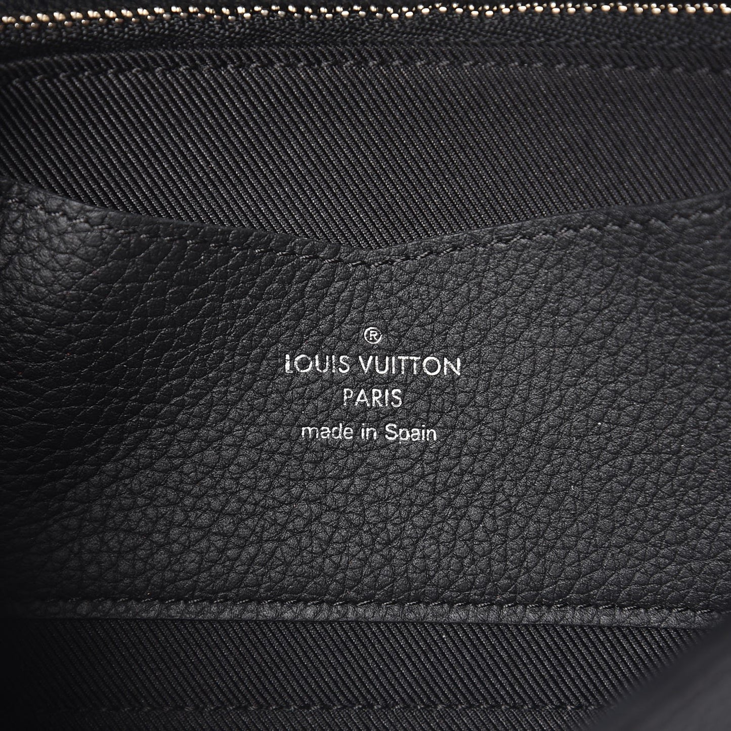 Calfskin Lockme II Wallet Black