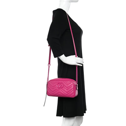 Gucci Calfskin Matelasse Monochrome Small GG Marmont Chain Shoulder Bag Classic Fuxia 2 of 14