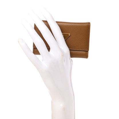 Prada Saffiano 6 Key Holder Sughero 2 of 6
