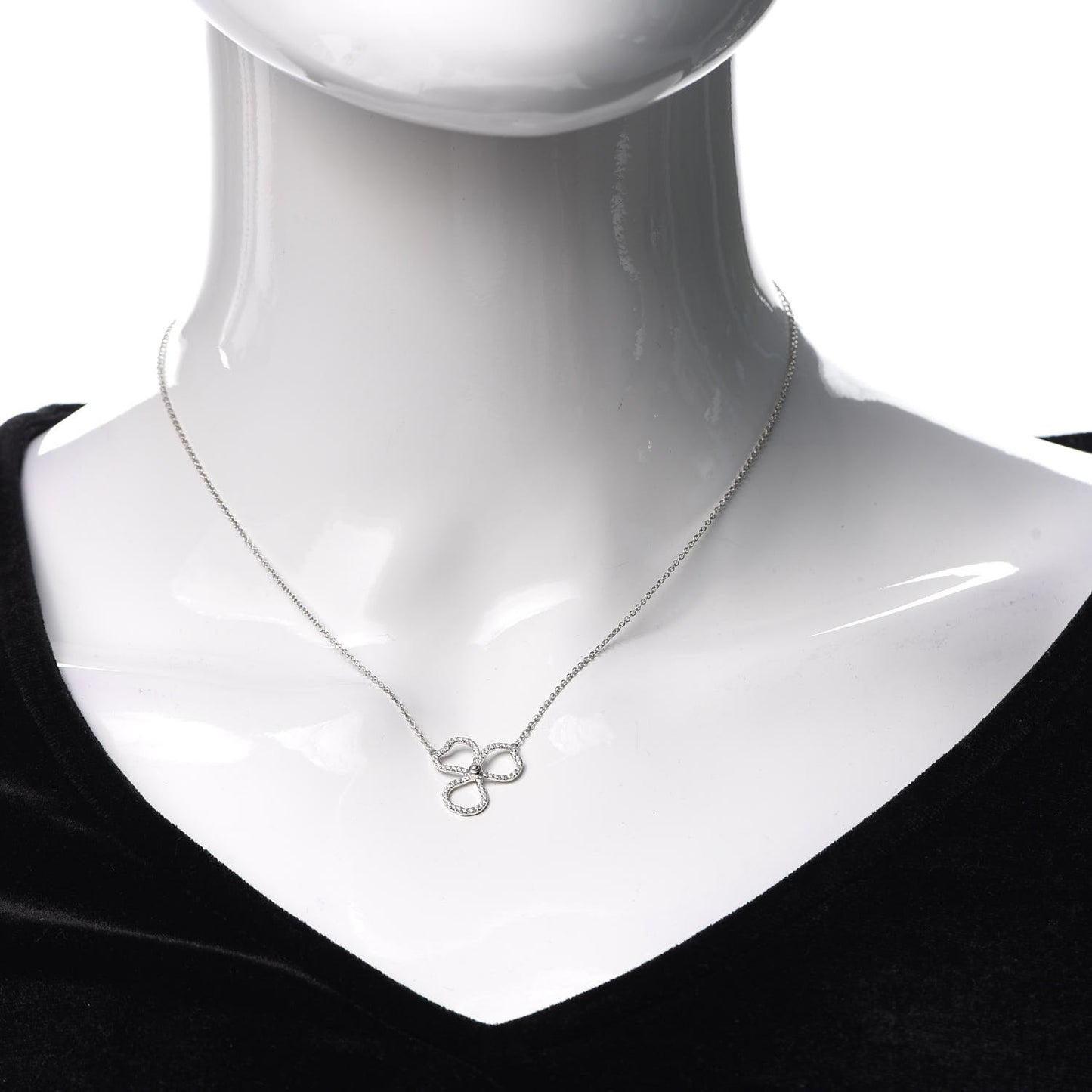 Platinum Diamond Small Paper Flowers Pendant Necklace