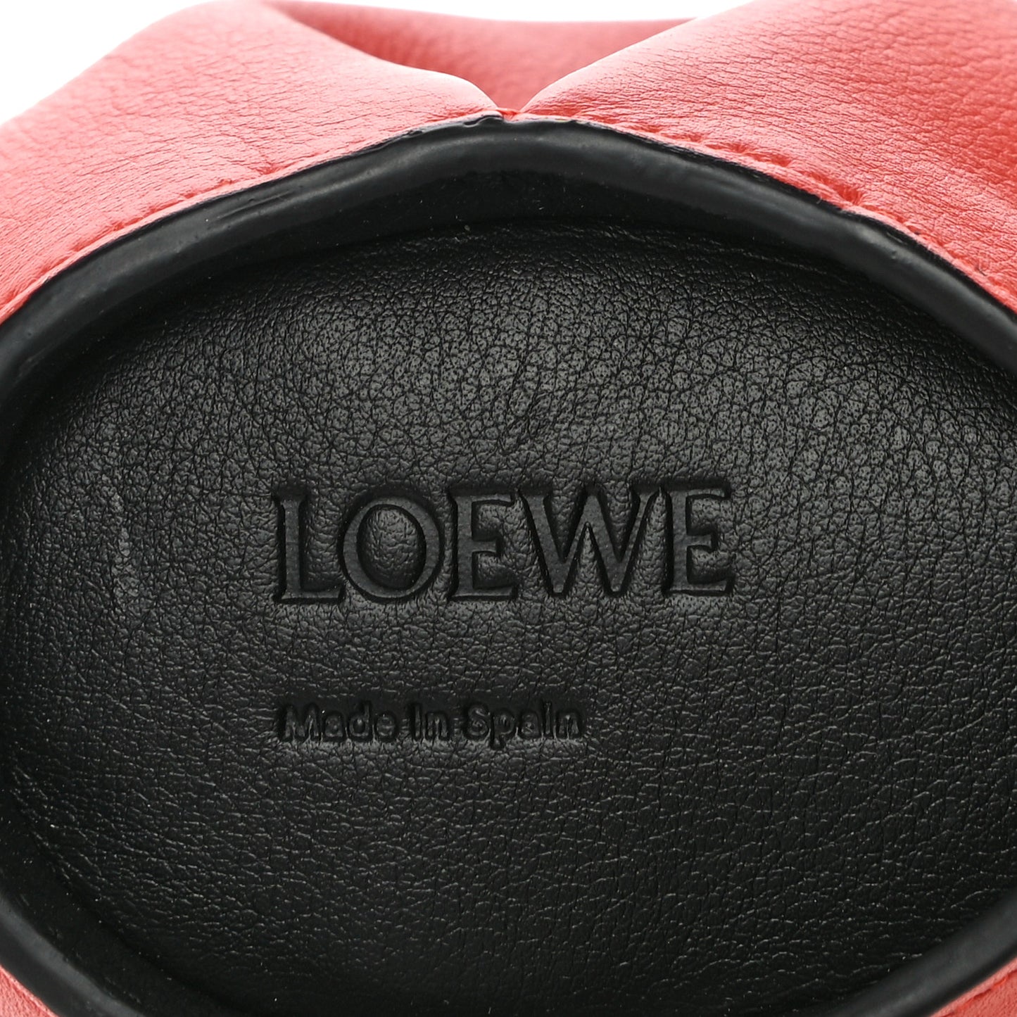 Calfskin Elephant Pouch Vermillion