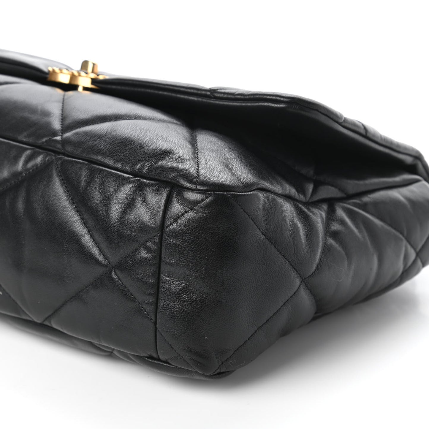Goatskin Quilted Maxi Chanel 19 Flap Black