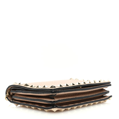 Valentino Garavani Pebbled Calfskin Rockstud Wallet On Chain Poudre 4 of 12