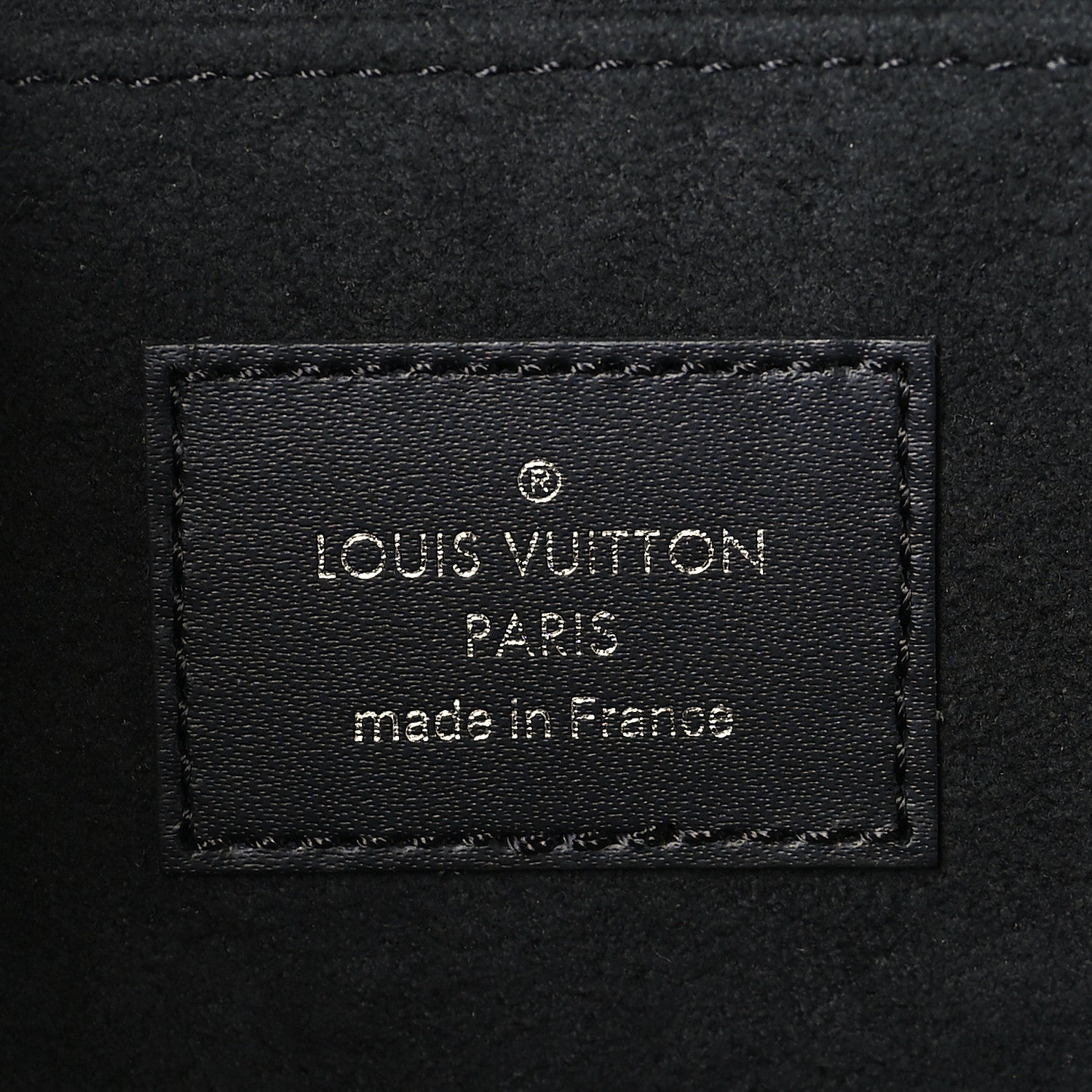 Louis Vuitton X Supreme Epi Pochette Jour GM Black 6 of 8