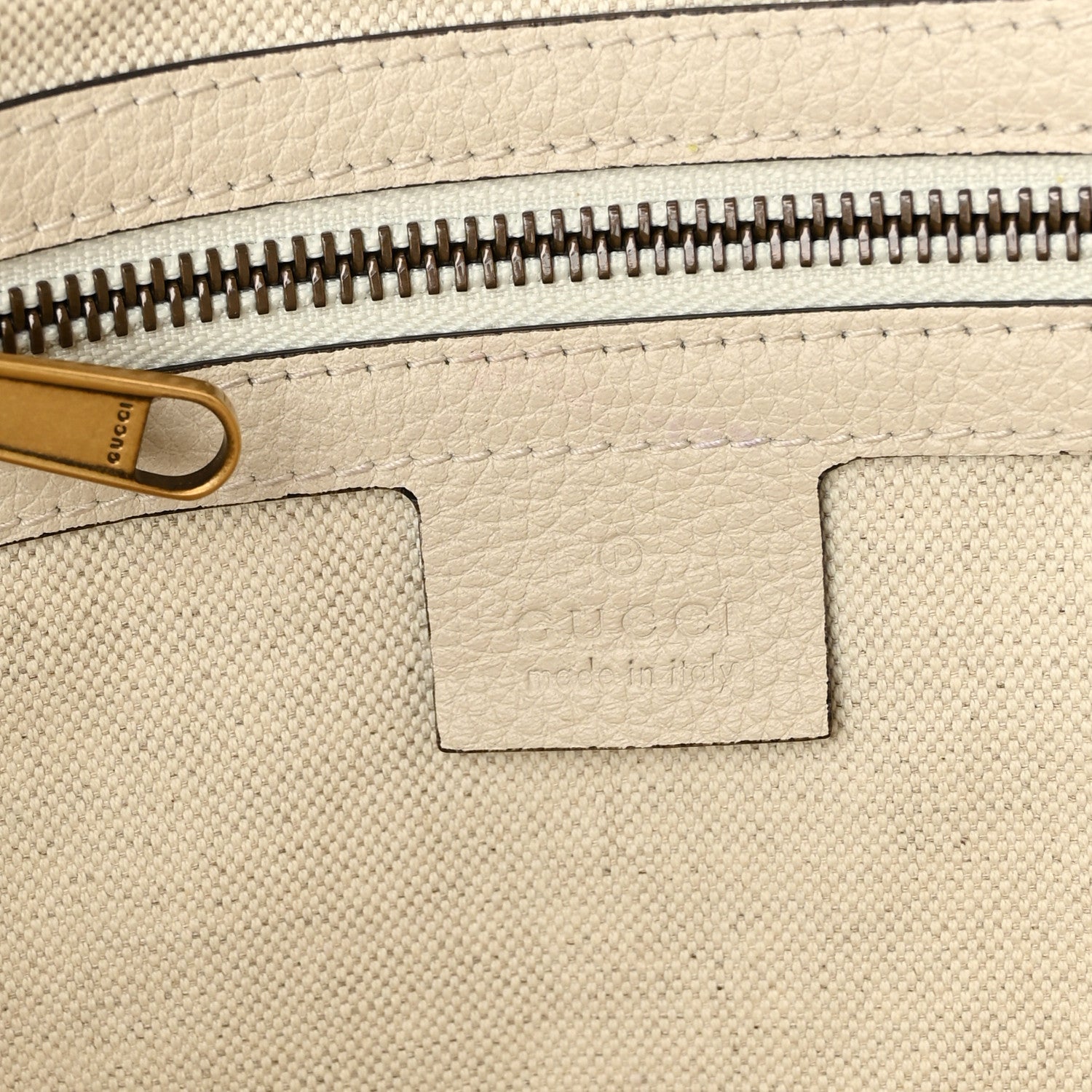 Gucci Grained Calfskin Logo Half Moon Hobo White 6 of 13