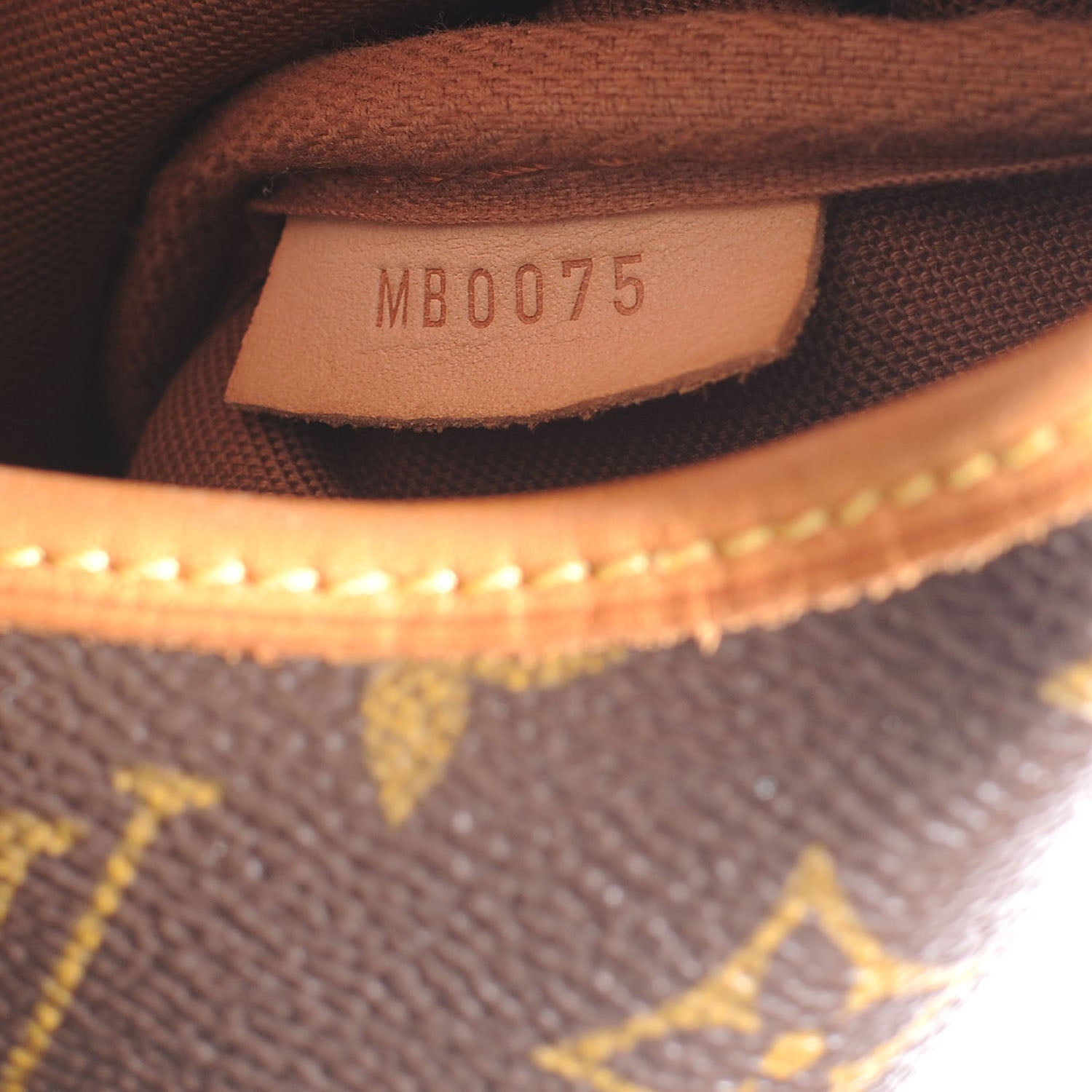 Louis Vuitton Monogram Saumur 30 7 of 7