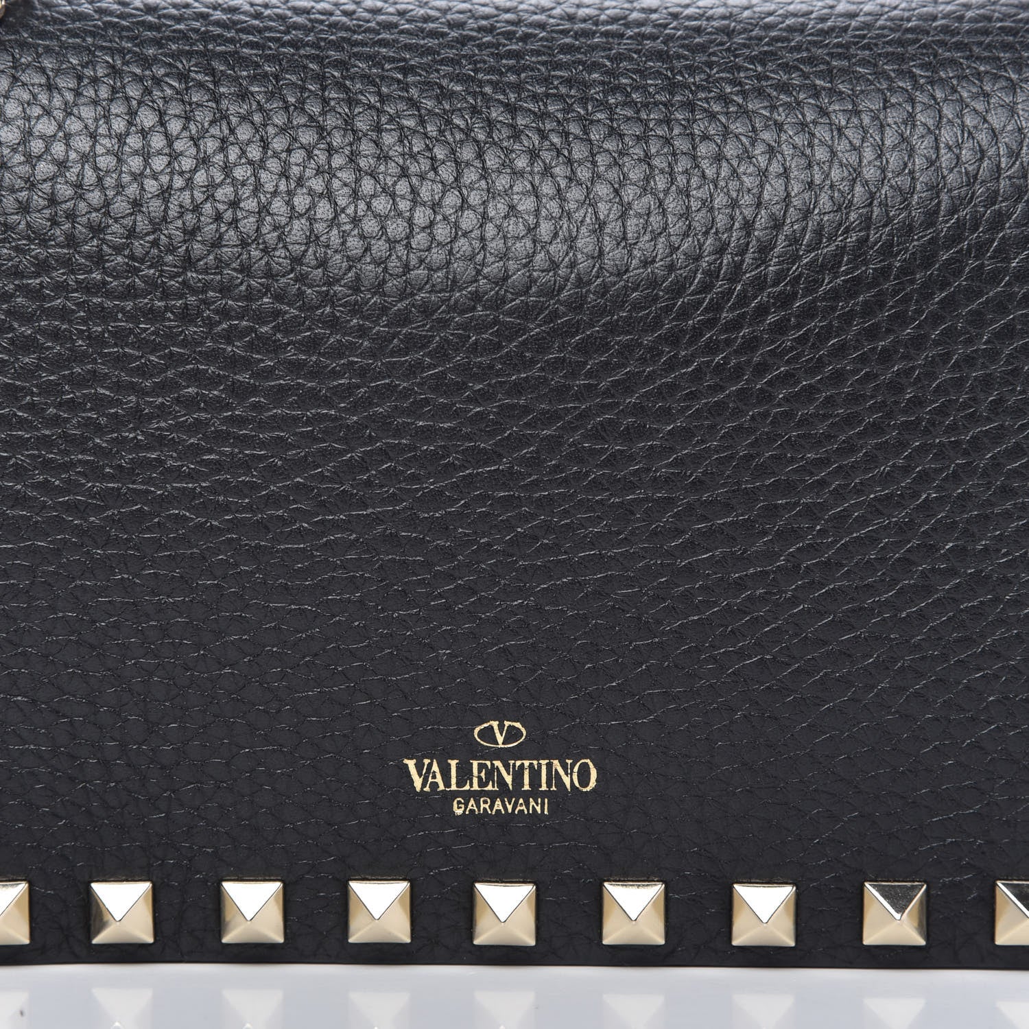 Valentino Garavani Pebbled Calfskin Rockstud Wallet on Chain Black 9 of 9