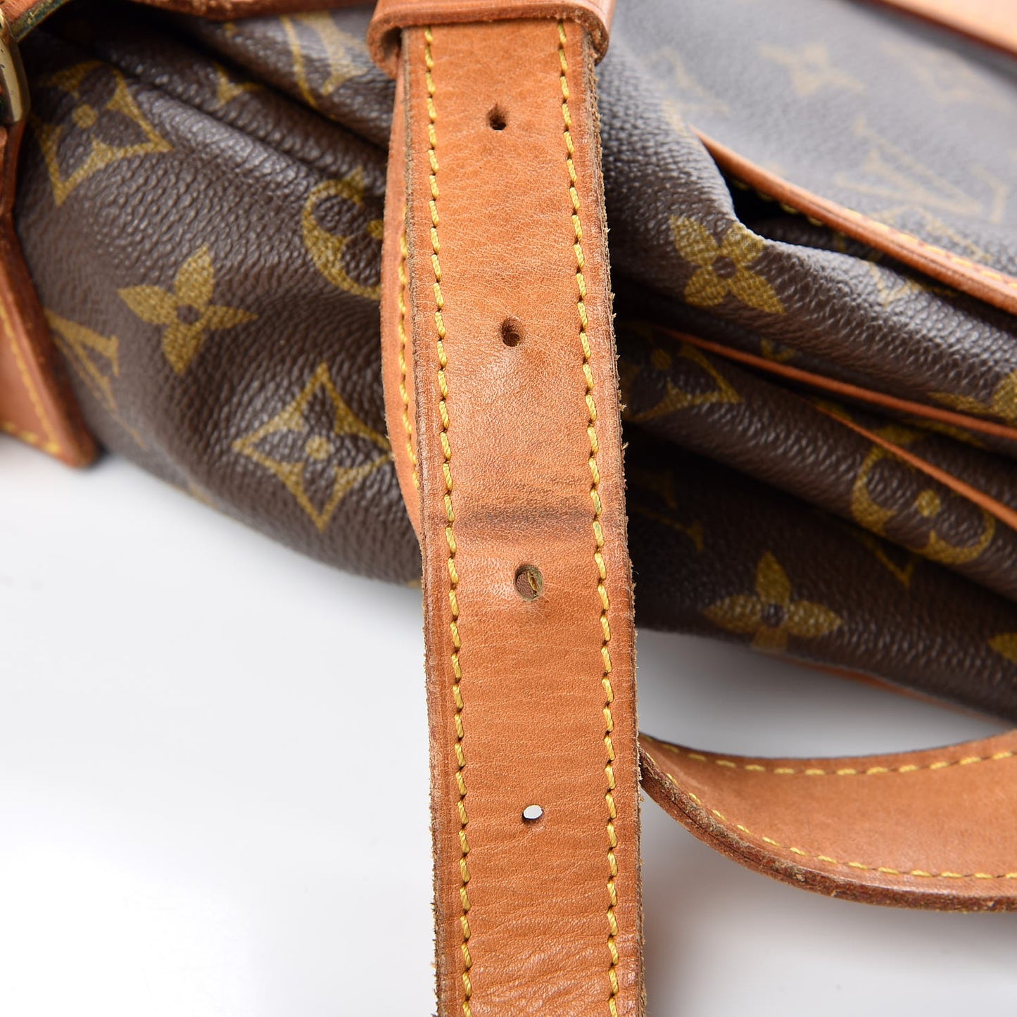 Monogram Saumur 43
