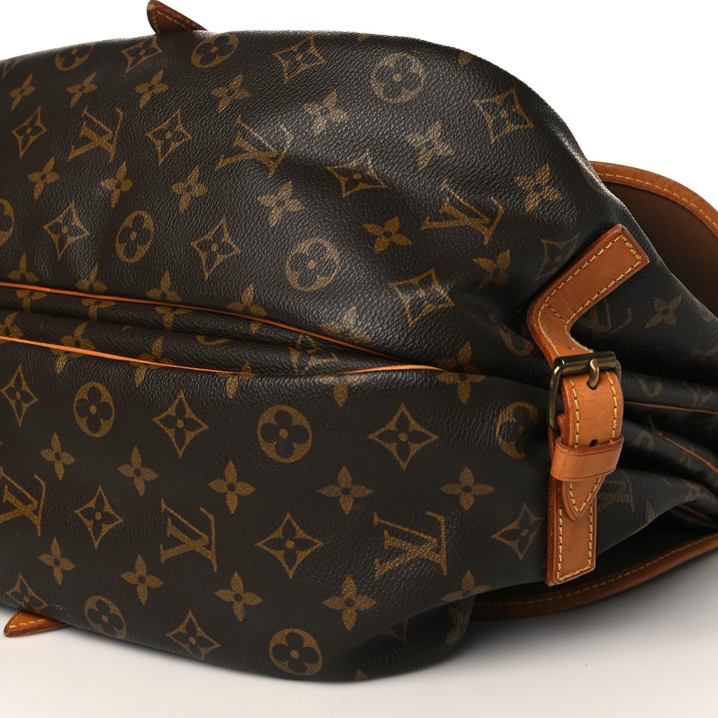 Monogram Saumur 35