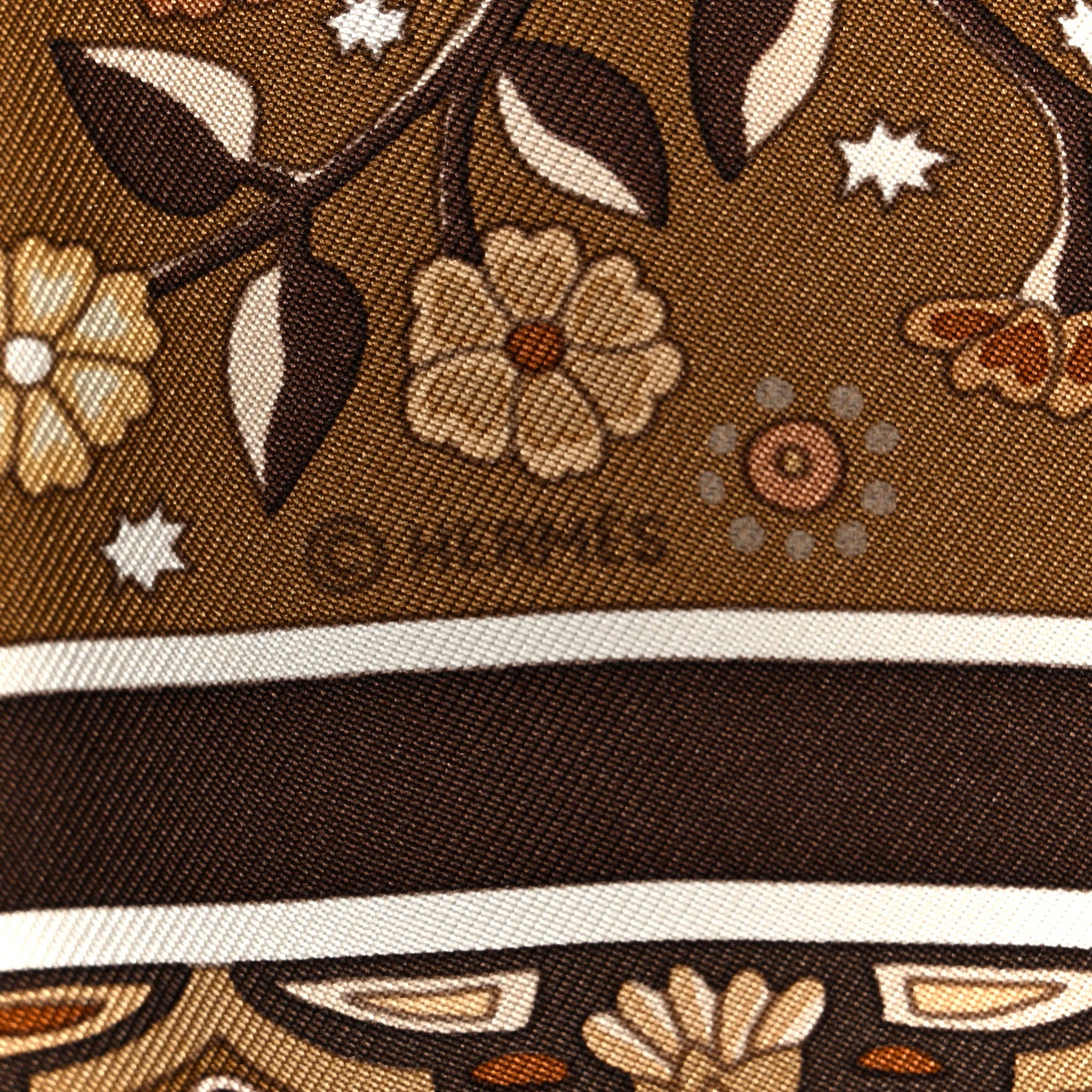 Hermes Silk Aux Portes Du Palais Scarf 90 5 of 5