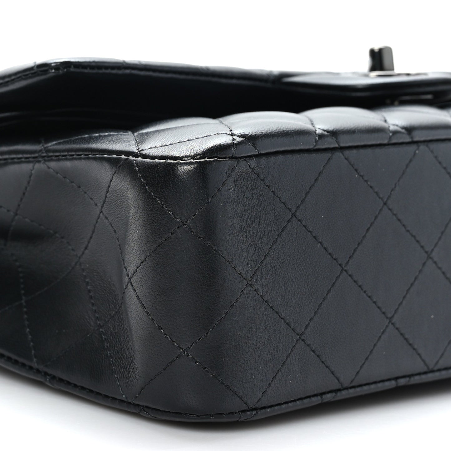 Lambskin Quilted Medium Double Flap So Black