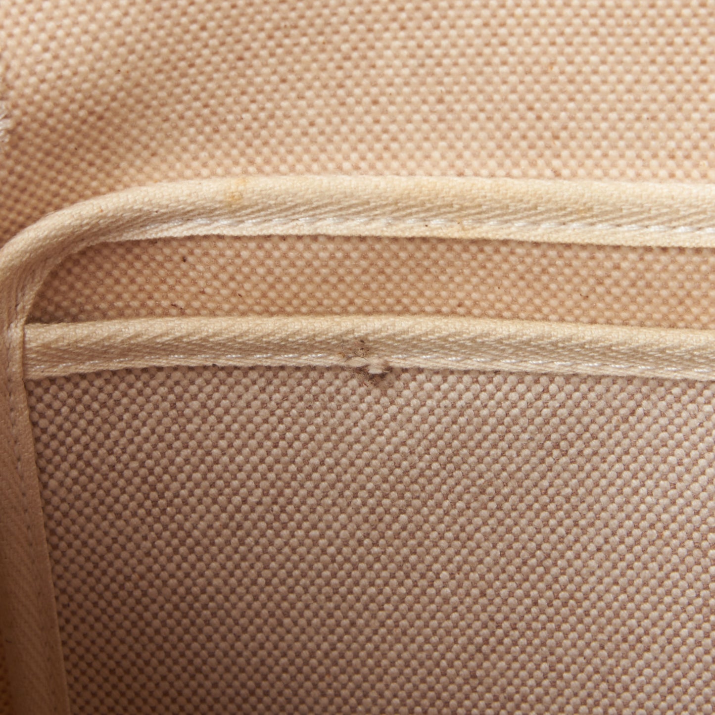 Toile Vache Calfskin Herbag PM 30 Black Natural