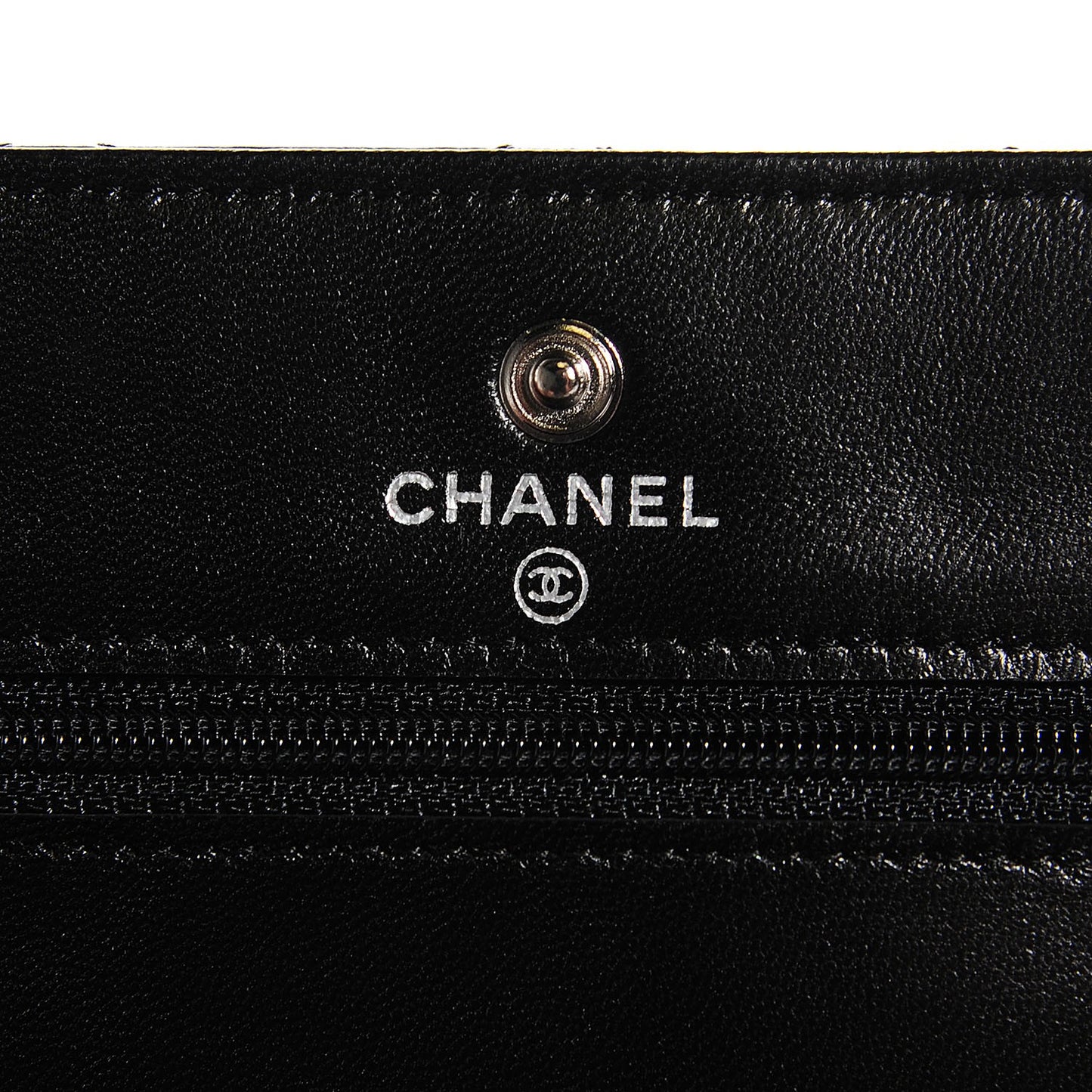Lambskin Quilted Wallet on Chain WOC Black