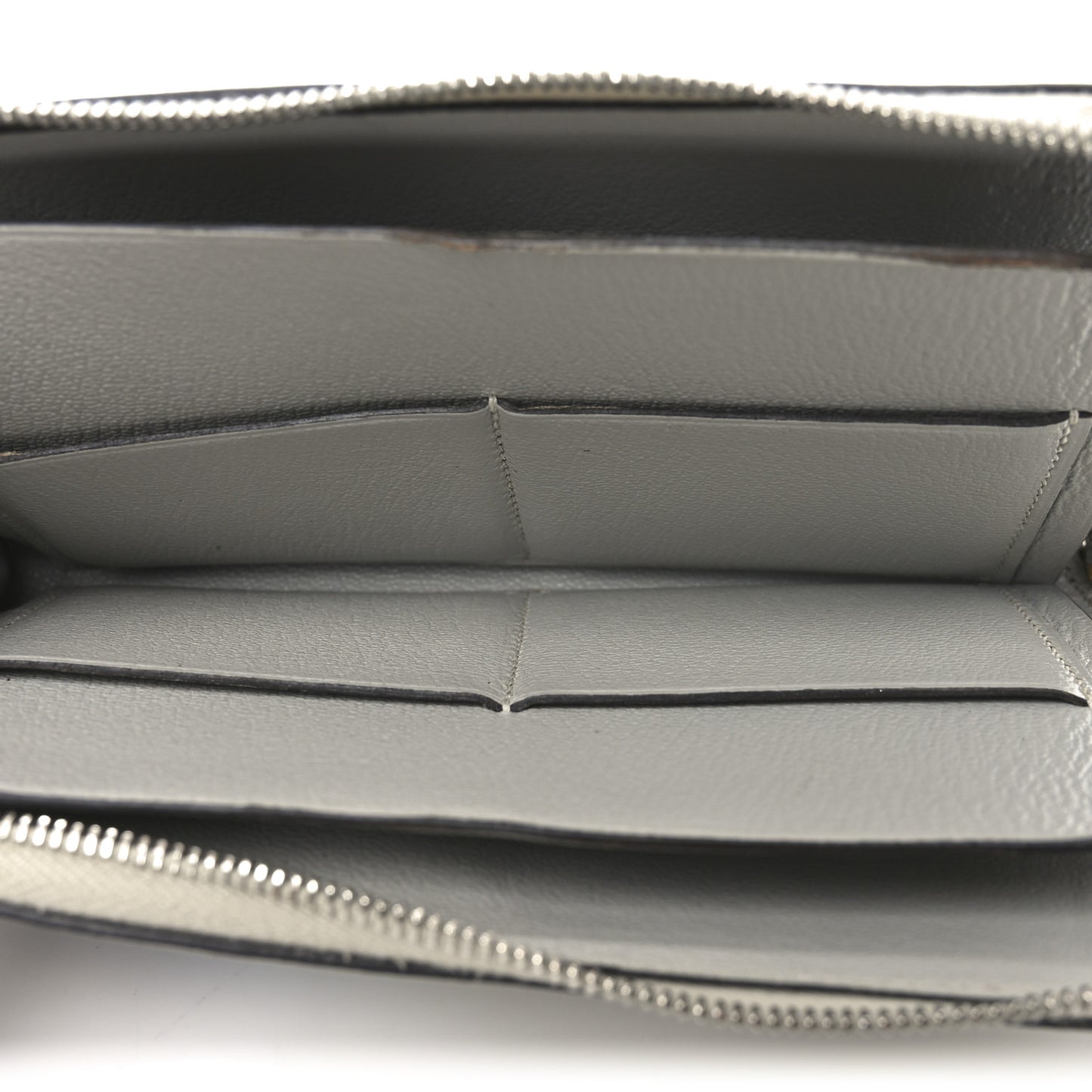 Togo Swift Endless Road Zip Wallet Gris Perle Bleu De Malte