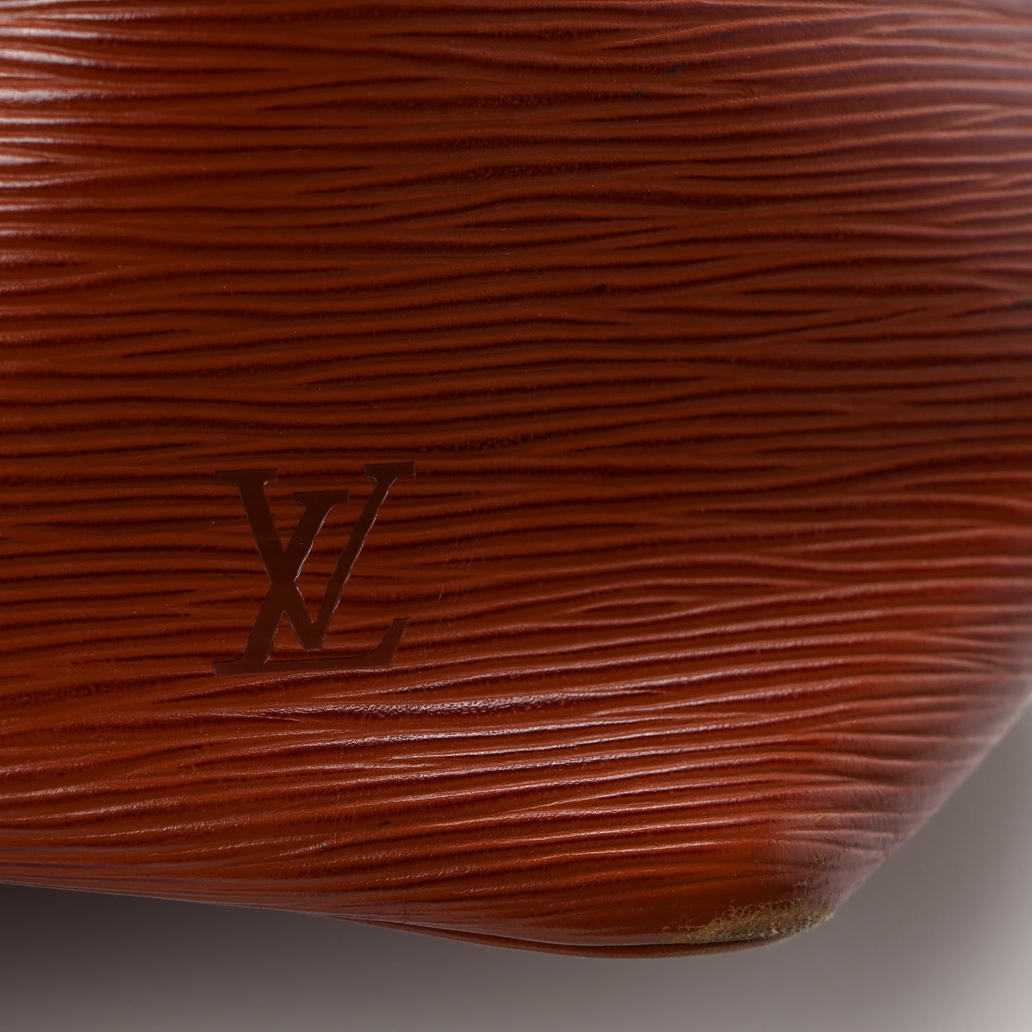 Louis Vuitton Epi Petit Noe Kenyan Fawn 13 of 14