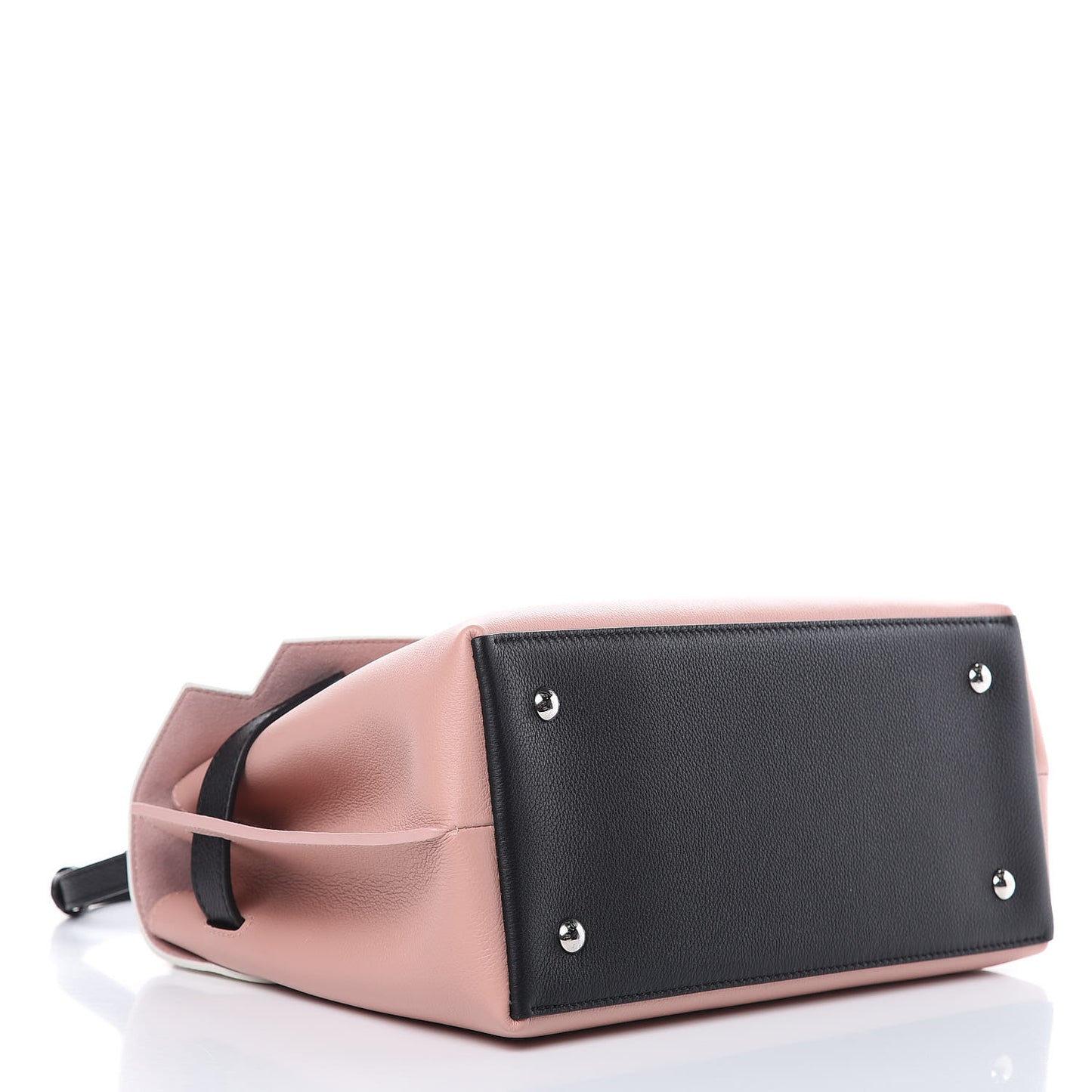 Soft Calfskin Lockme Ever Rose Ballet White Maito Black