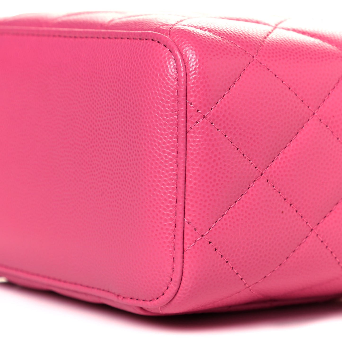 Caviar Quilted Small Vanity Case With Chain Pink