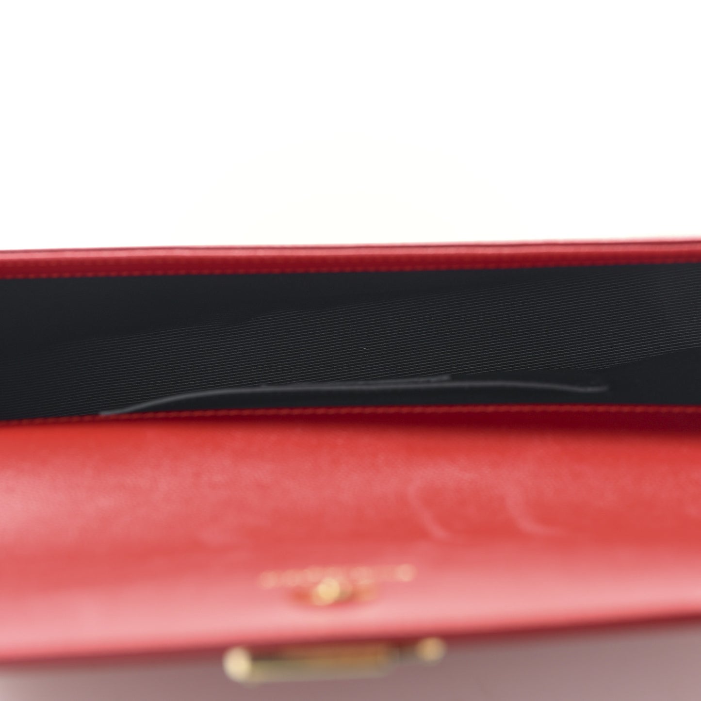 Grain De Poudre Monogram Cassandre Clutch Rouge Orient