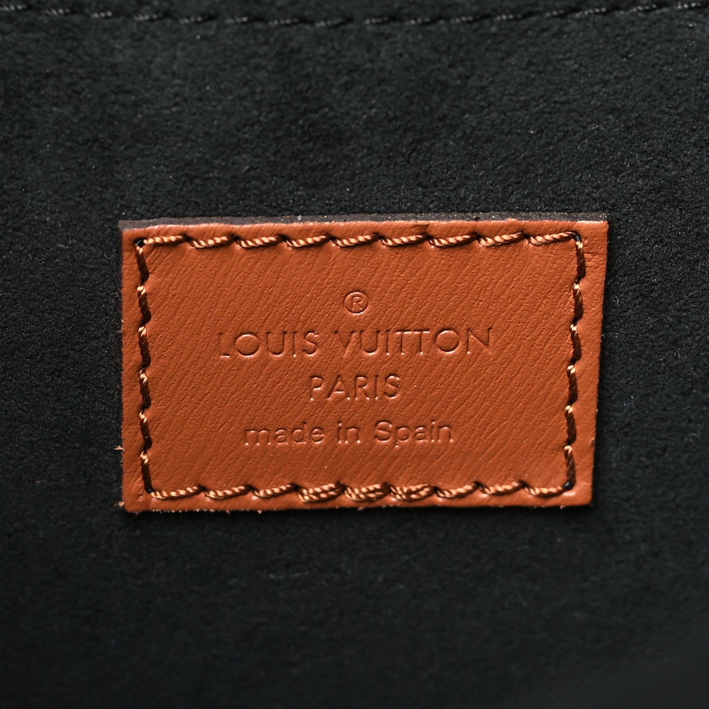 Reverse Monogram Dauphine MM